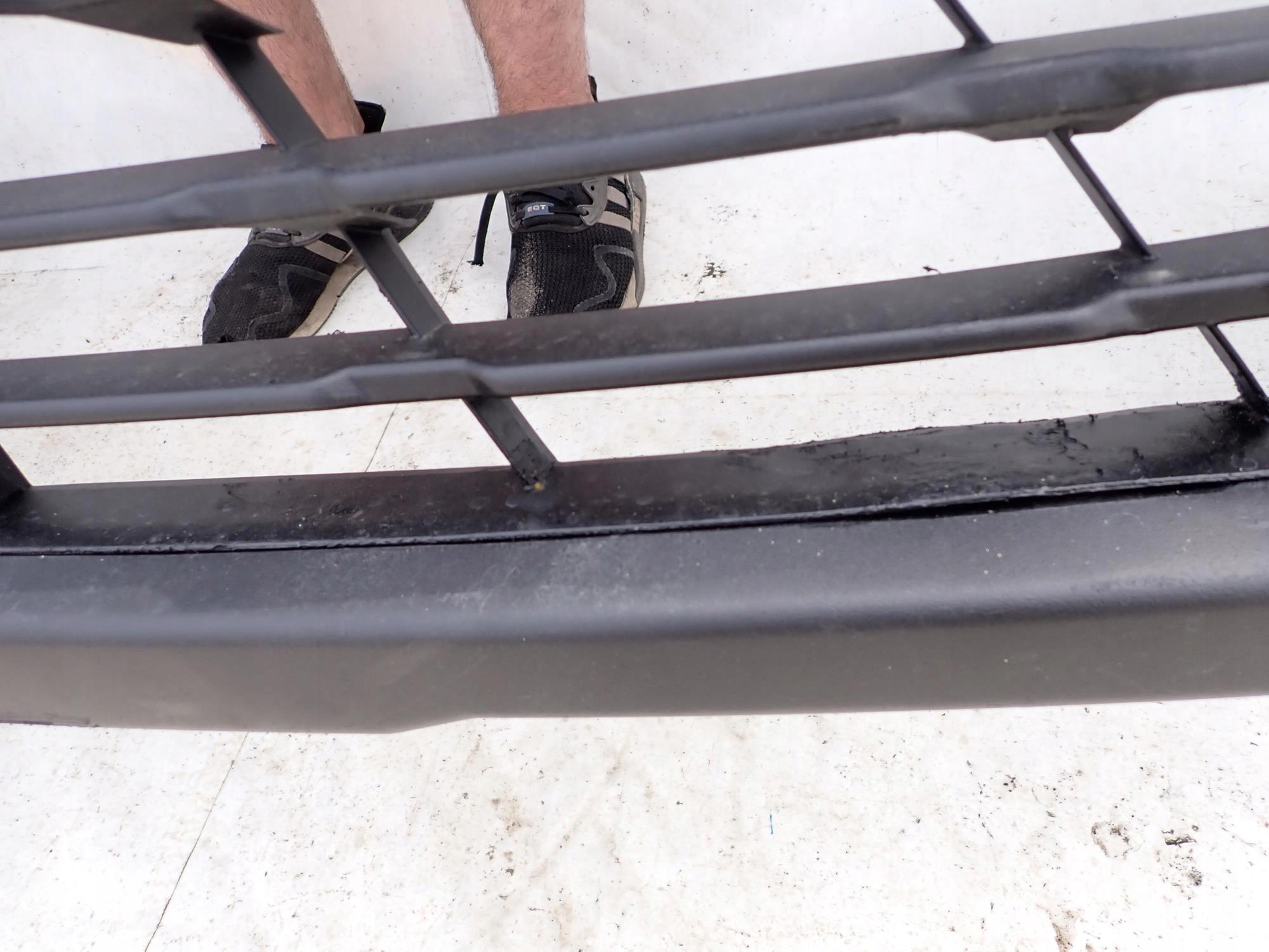 RENAULT TRAFIC III LIFT 21- bumper front front
