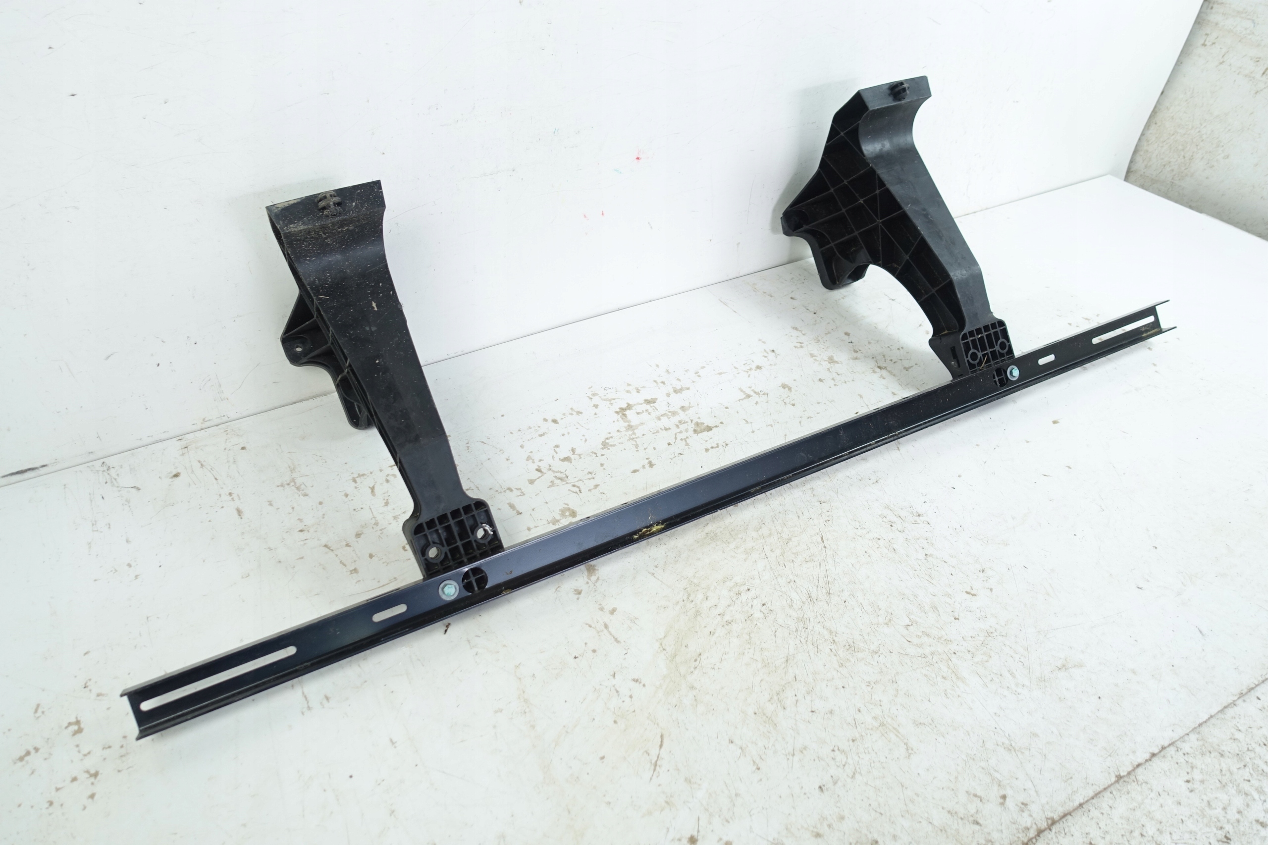 MAN sider pillar STOPIEN WSPRONIK 81.67901-0237