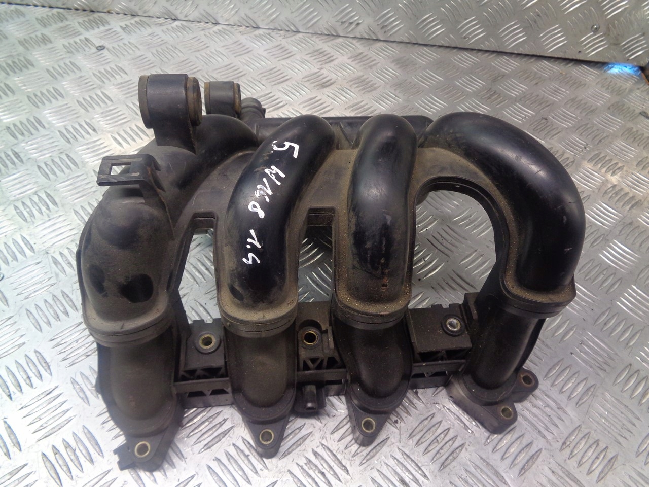 коллектор Впускный MERCEDES W168 1.4 A1661410201