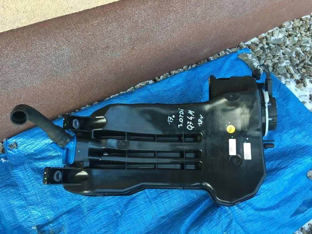 Audi Q7 4M Zbiornik ADBlue Pompa 4M0131878BF