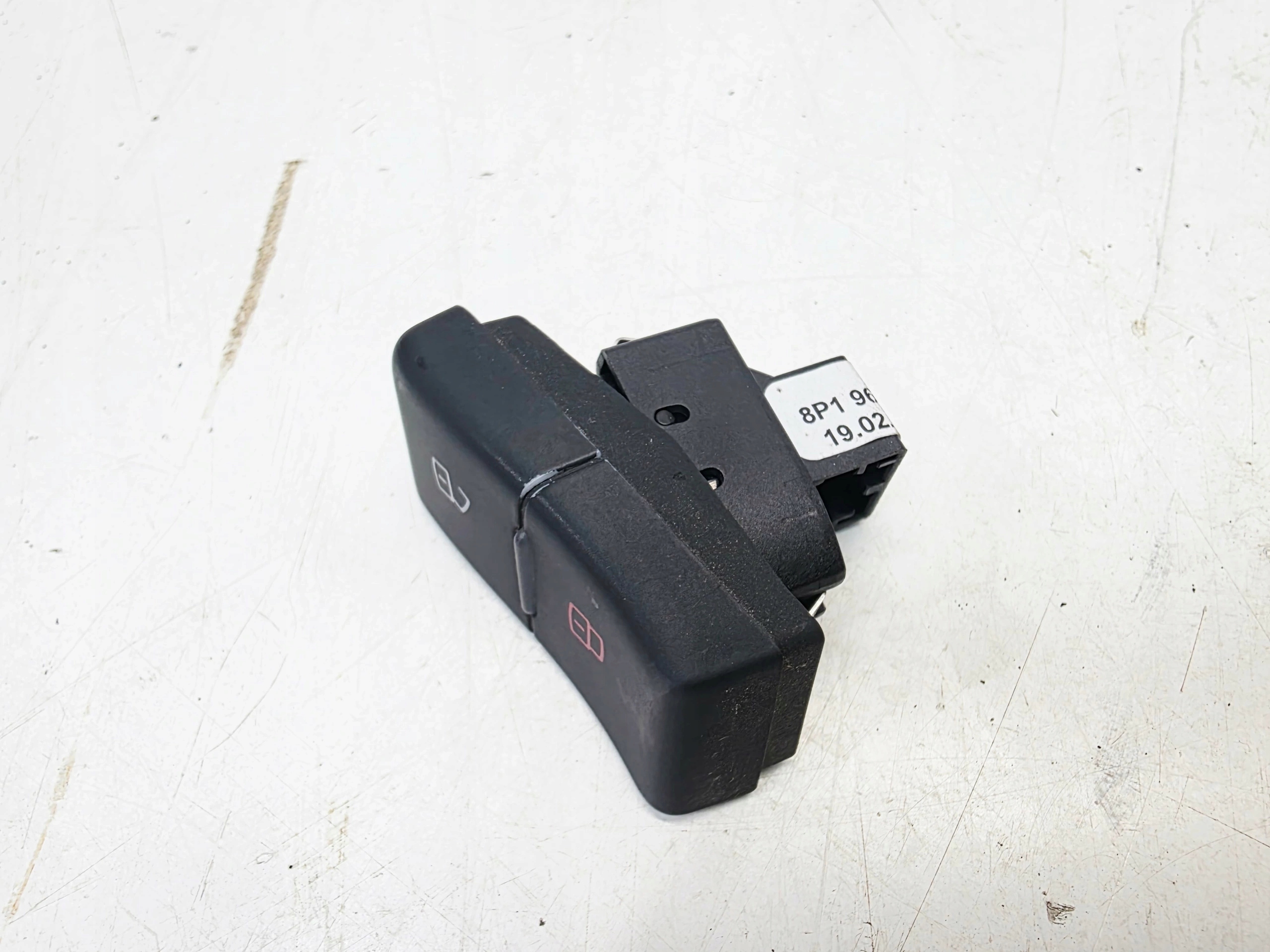 switch BLOKADY door AUDI A3 8P 8P3 2008-2012 8P1962107D