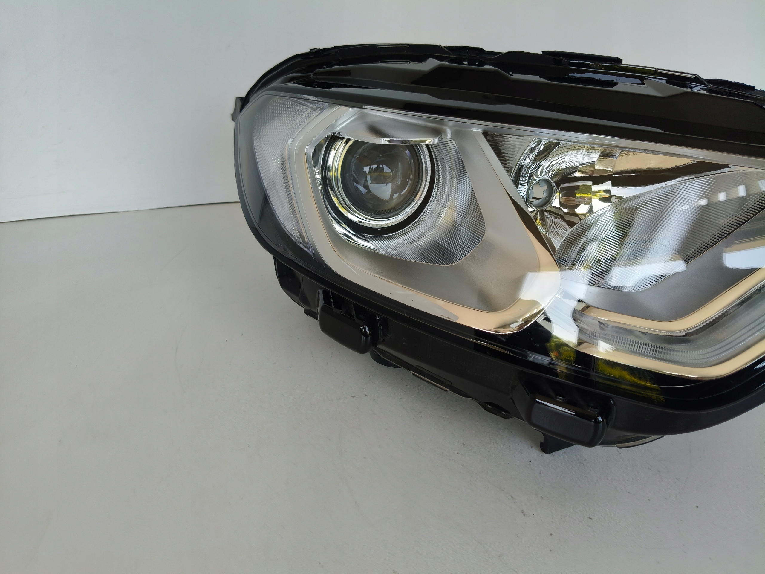 Licht rechts REFLEKTOR FORD ECOSPORT 17- LIFT