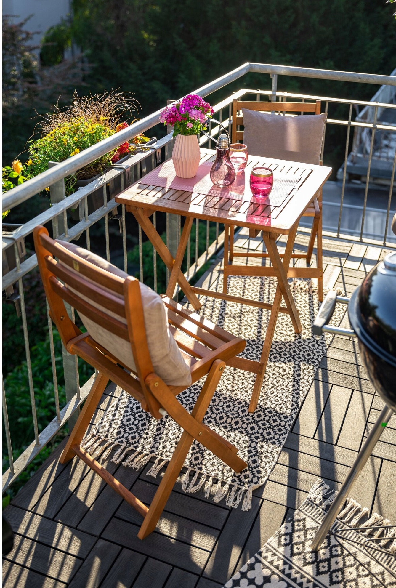 KOMPLET BALKONOWY TARASOWY AKACJA SKŁADANY STÓŁ 2 KRZESŁA ROZKŁADANE DREWNO Rodzaj stół i krzesła