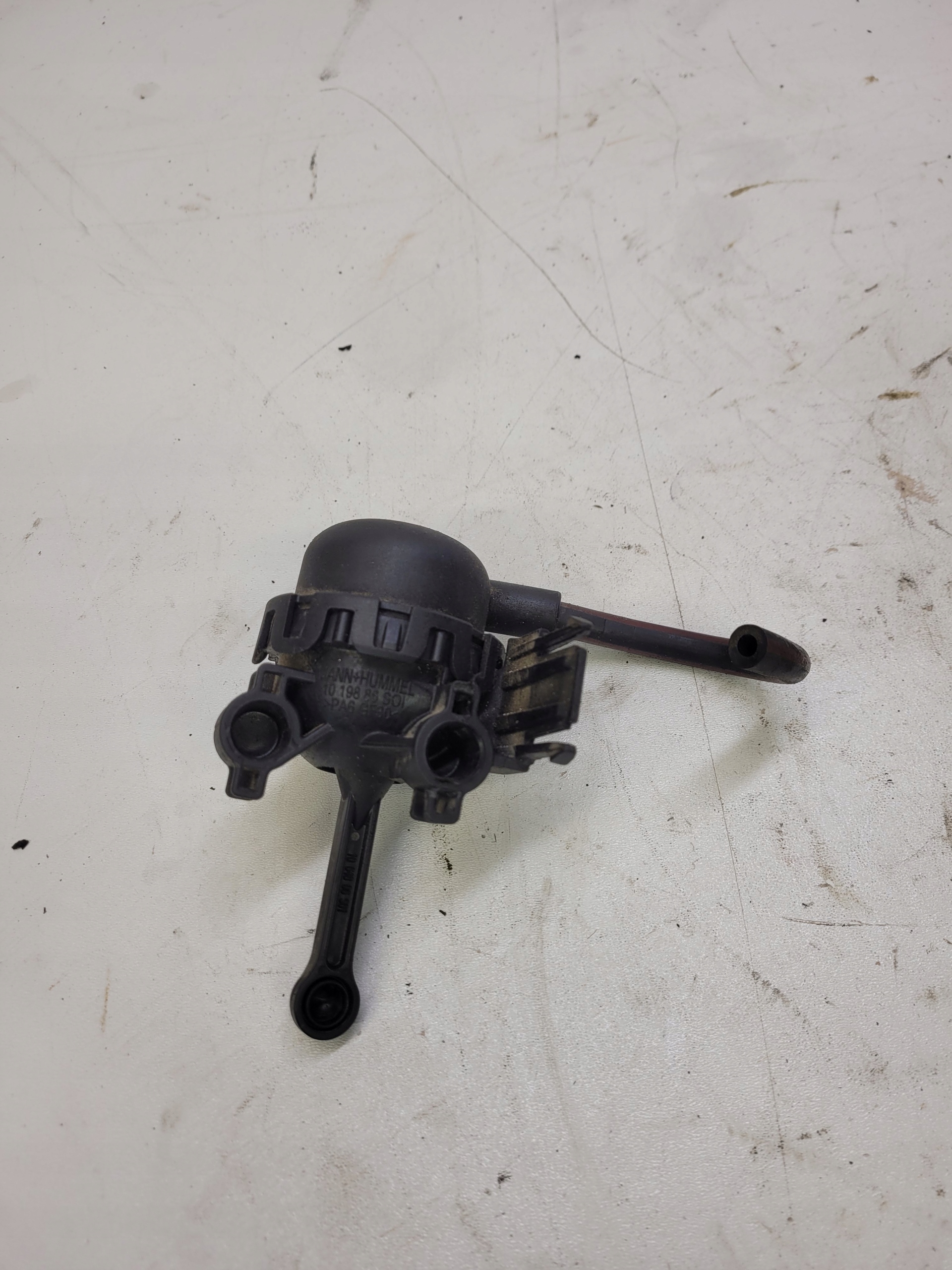 GRUSZKA CONTROLLO TURBO AUDI A4 A5 A5 2.0 TFSI