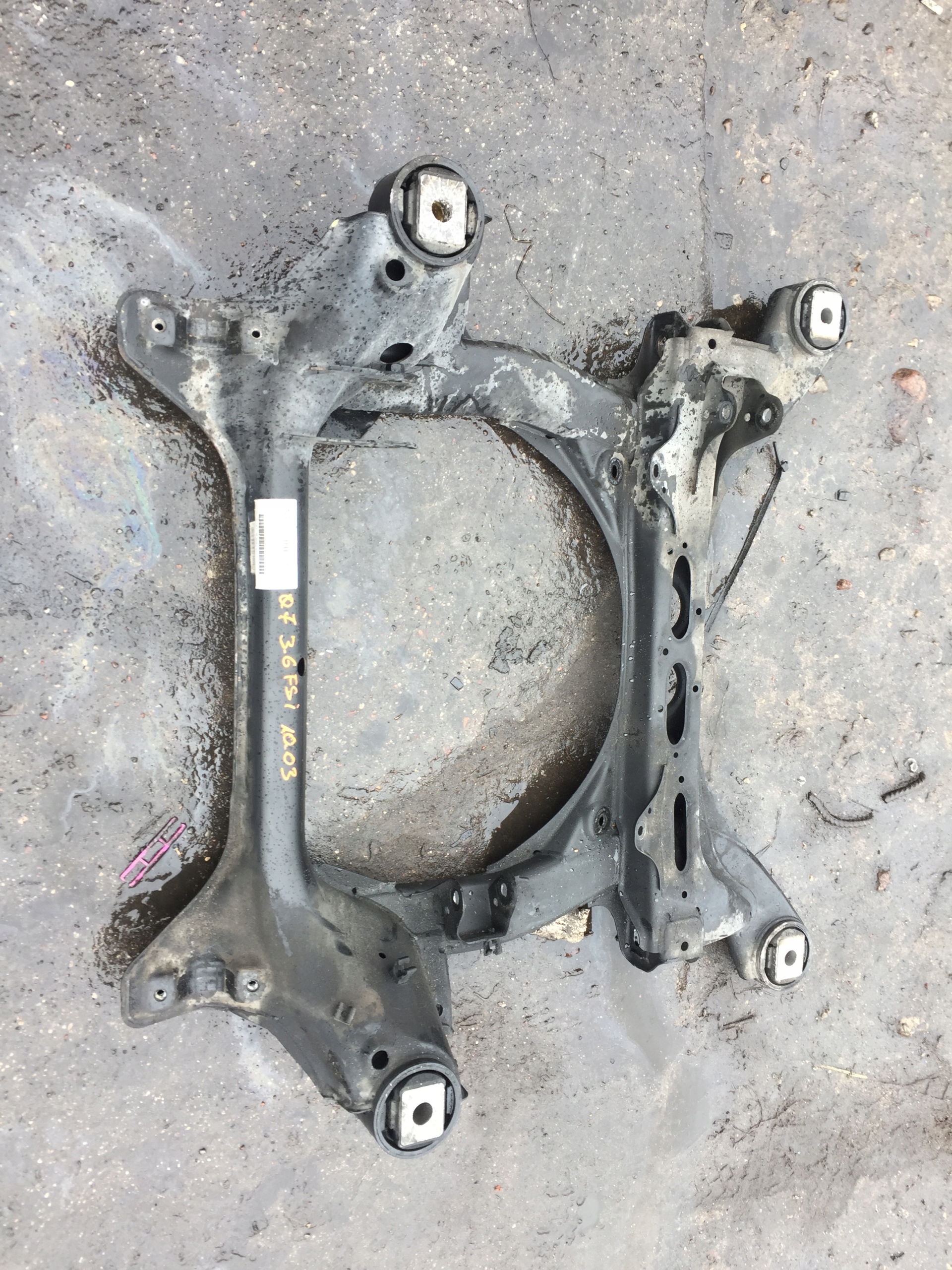 AUDI Q7 4L 3.6 FSI axle beam subframe sususpension front