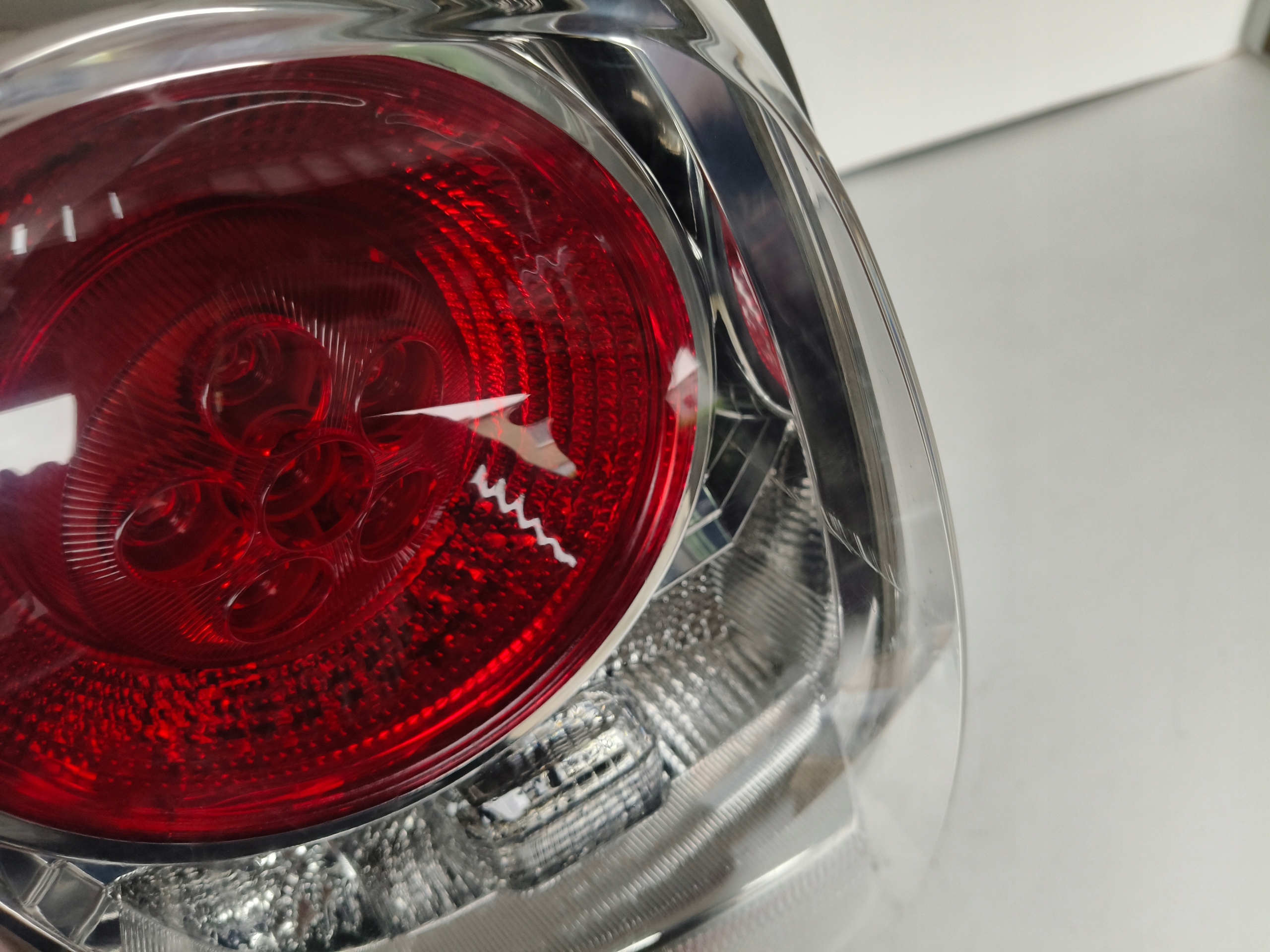light left rear TOYOTA VERSO LIFT
