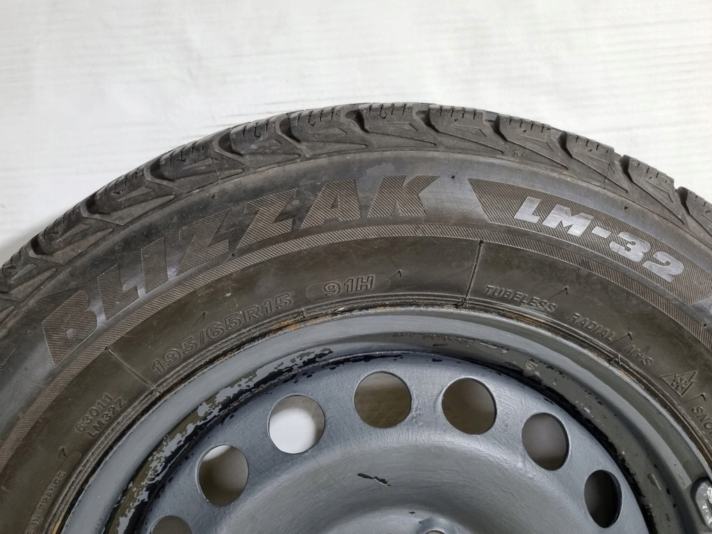 Opony K2690 Bridgestone 195/65R15 zimowe komplet Kod EPREL 440558