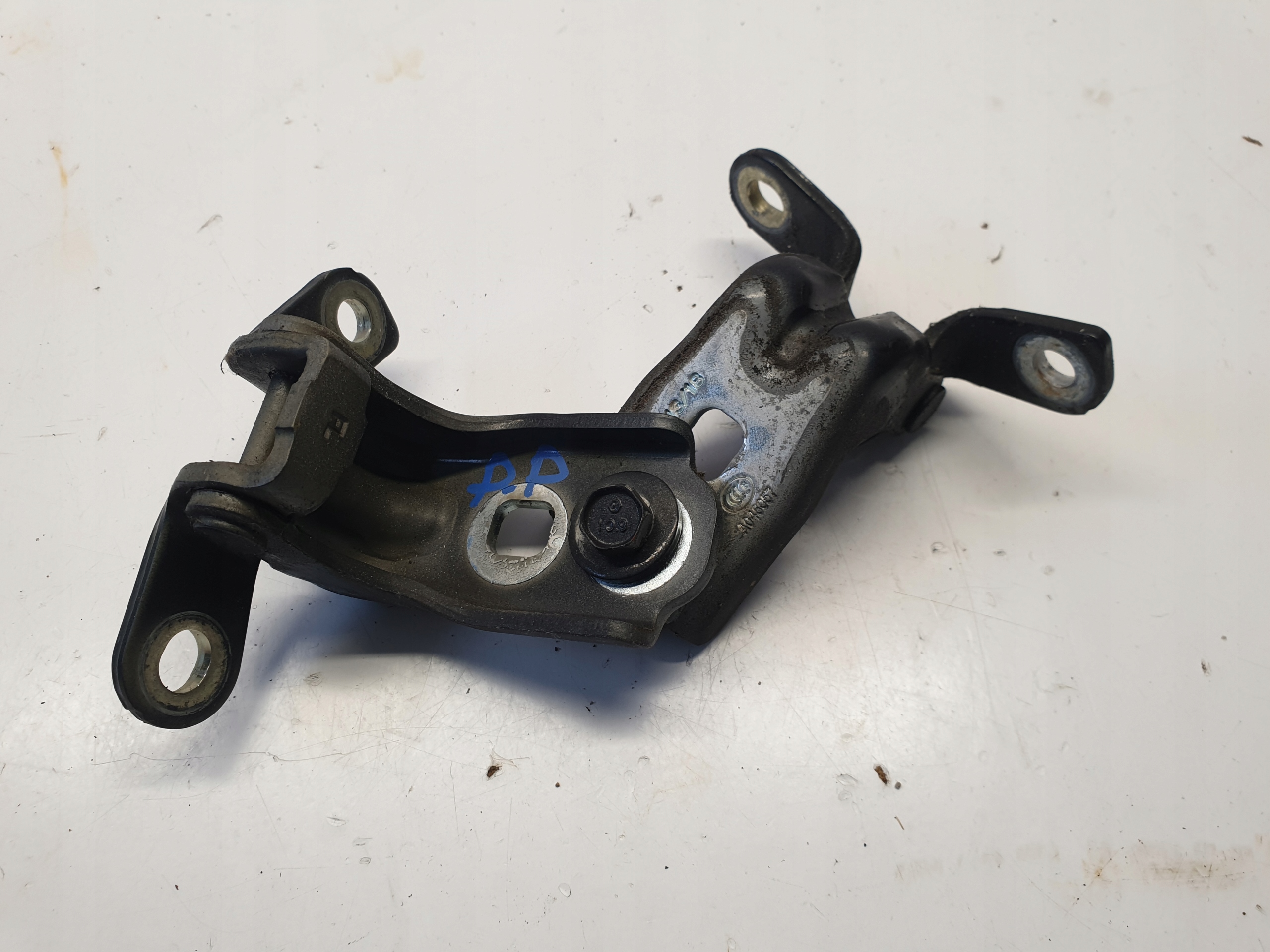 OPEL ADAM hinges door PRAWYCH GORA DOL