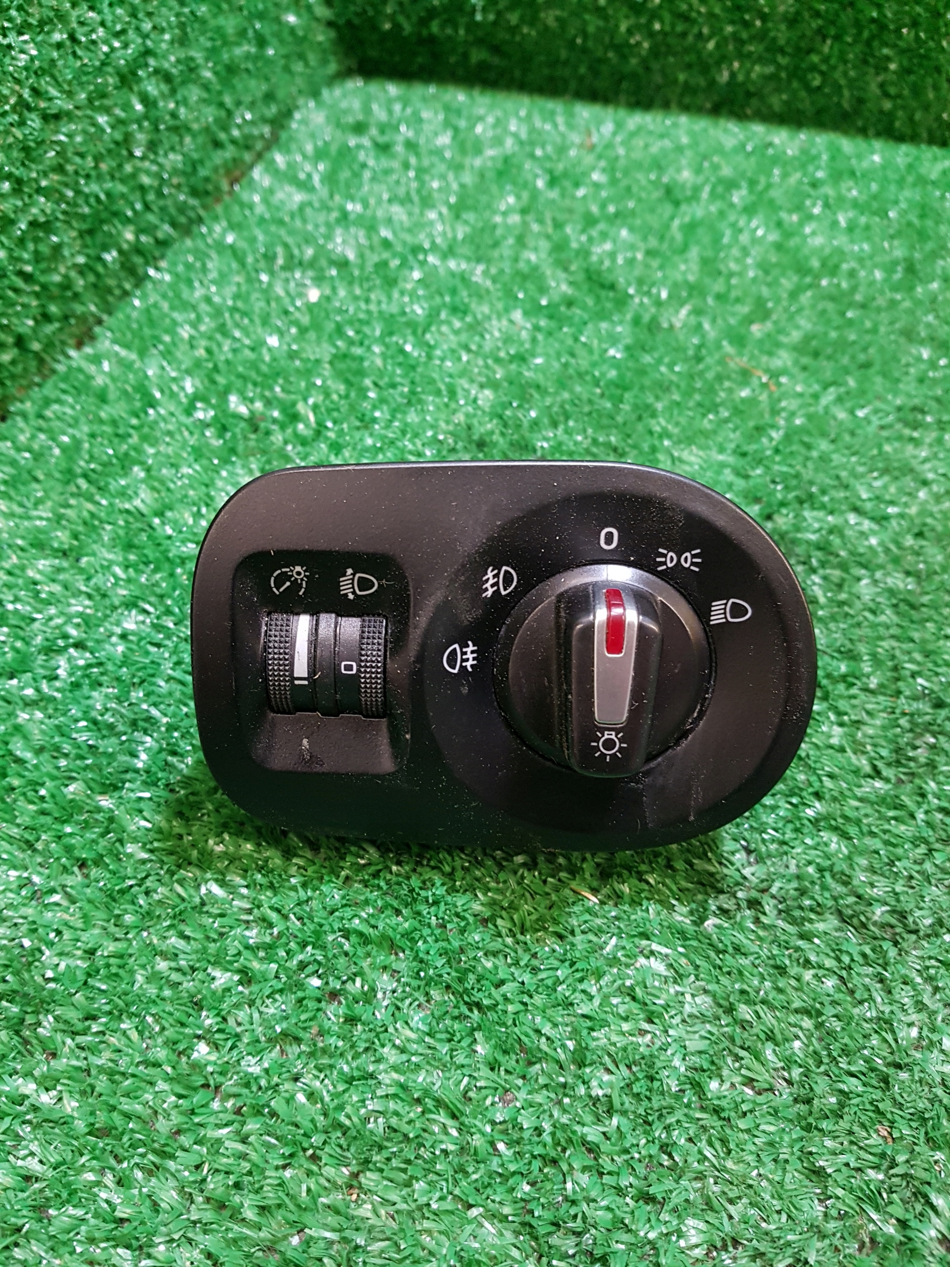 interruttore luci SEAT ALTEA XL 5P0919094A