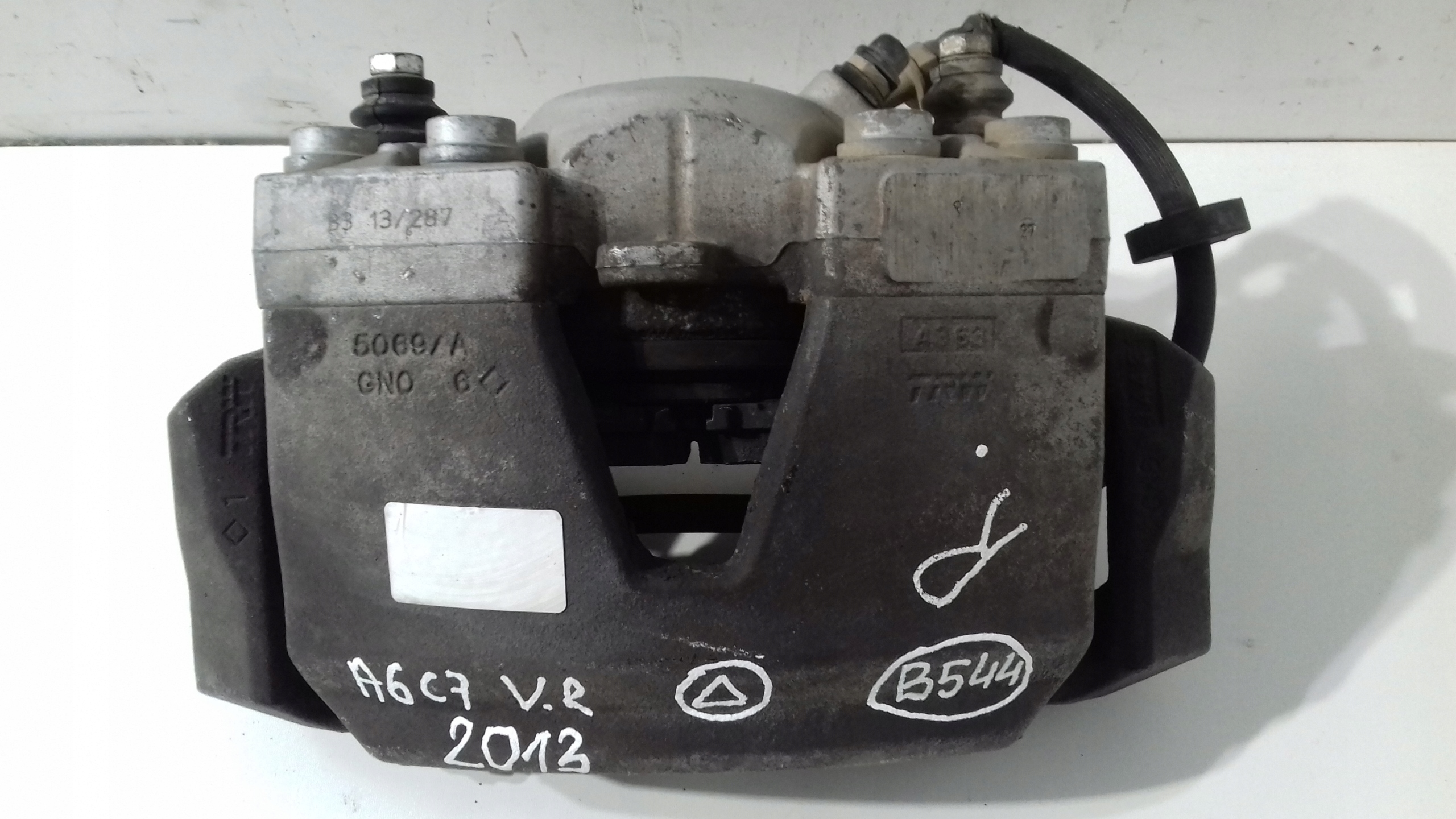 caliper brake AUDI A6 C7 right front 32348422A
