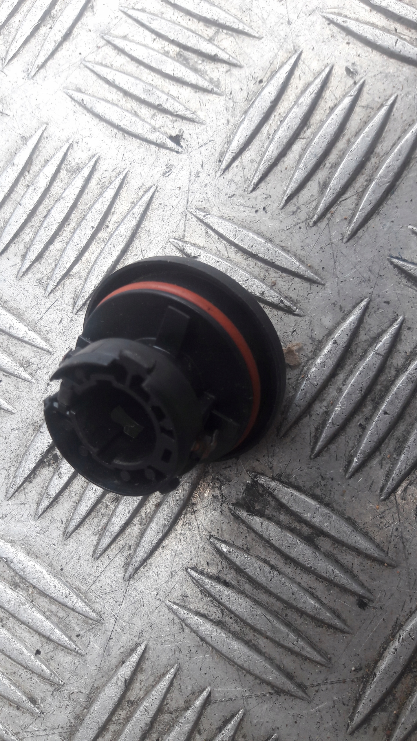 MERCEDES W211 OPRAWKA ZAROWKI lights adapter