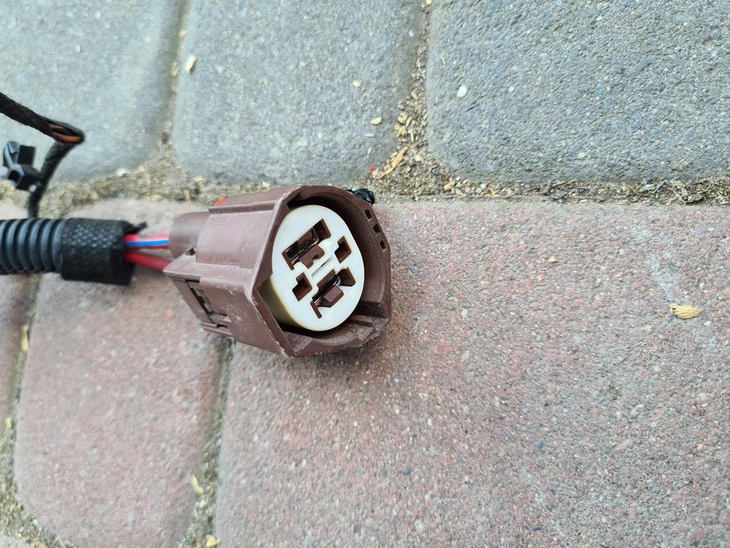 Kostka Spina VENTOLA Opel Insignia B