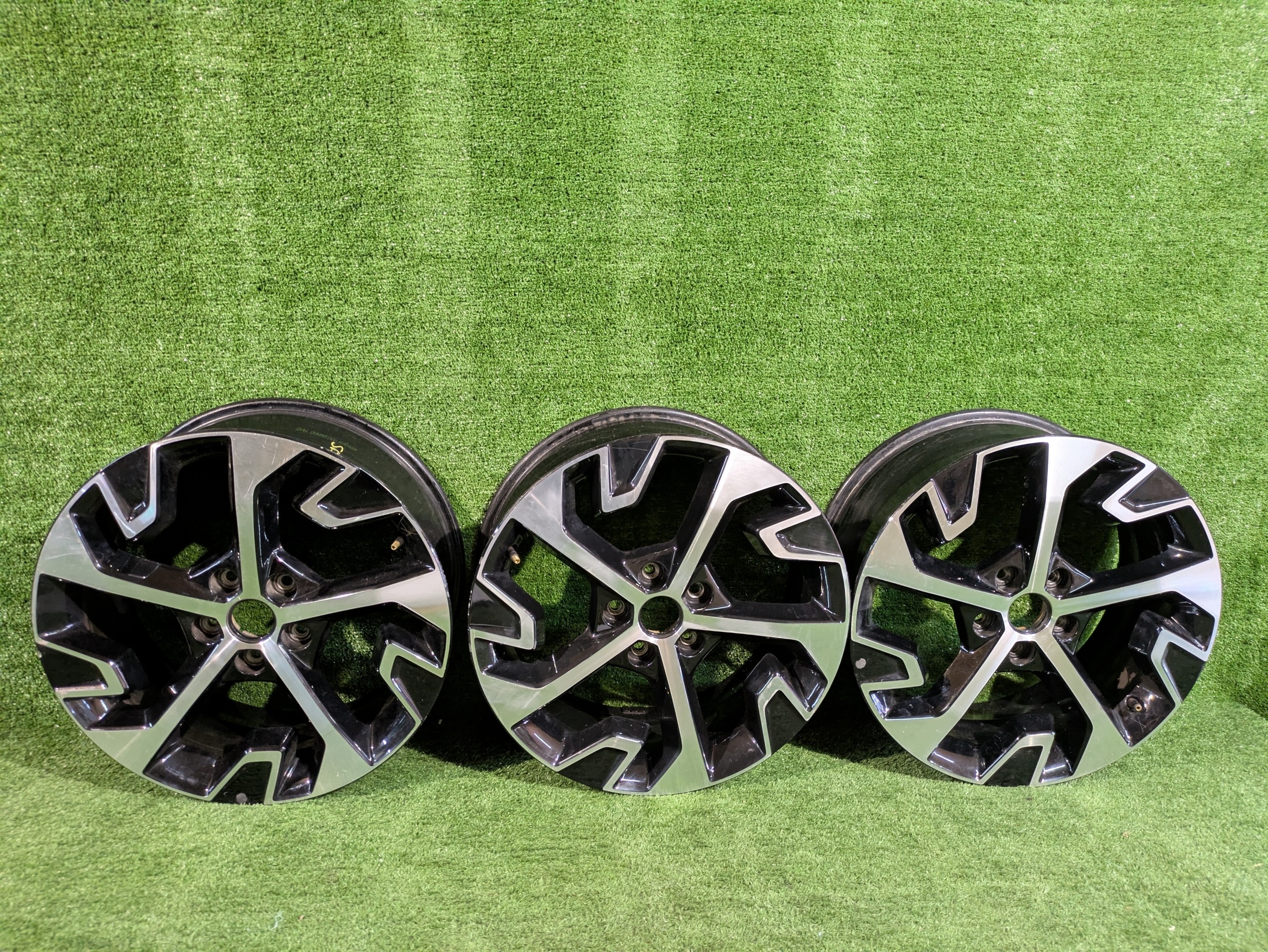 disc disc aluminium KIA SPORTAGE V 18" x 7.5J ET51 NR.F275