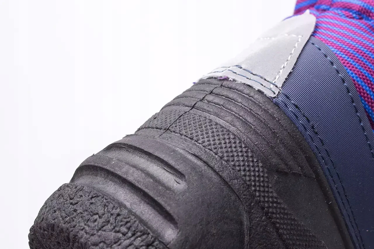 BUTY ZIMOWE DZIECIĘCE LEE COOPER ŚNIEGOWCE OCIEPLANE OBUWIE LCJ-21-44-0526K Rodzaj zapięcia Gumy Ściągające