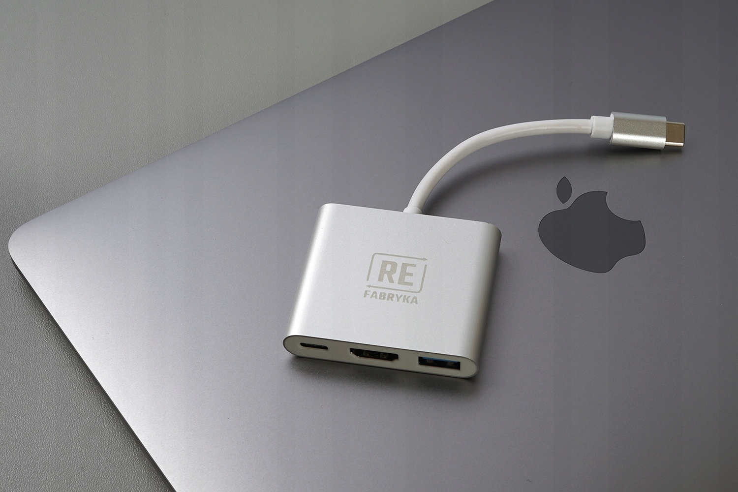 Laptop MacBook Pro 13 Apple 512SSD & Core i5 4x3.80GHz TouchBar+