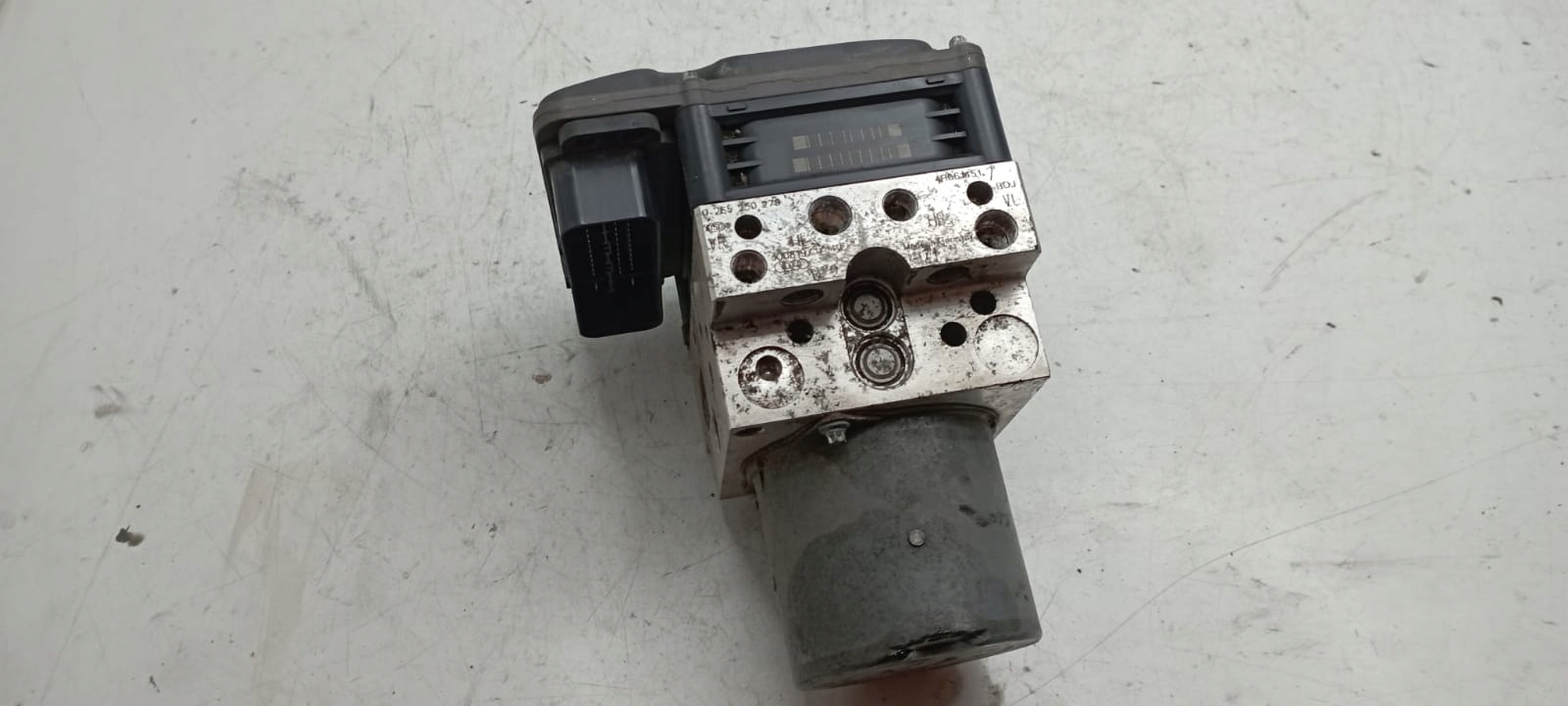 Audi A8 D4 4h0907379 4h0614517 насос abs