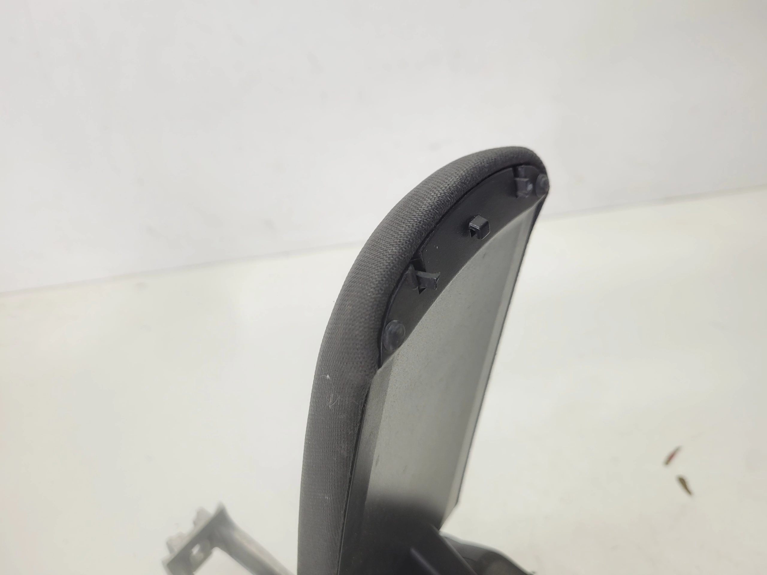 armrest front AUDI A4 B6 B7 WELUR 8E0864207D 1/26