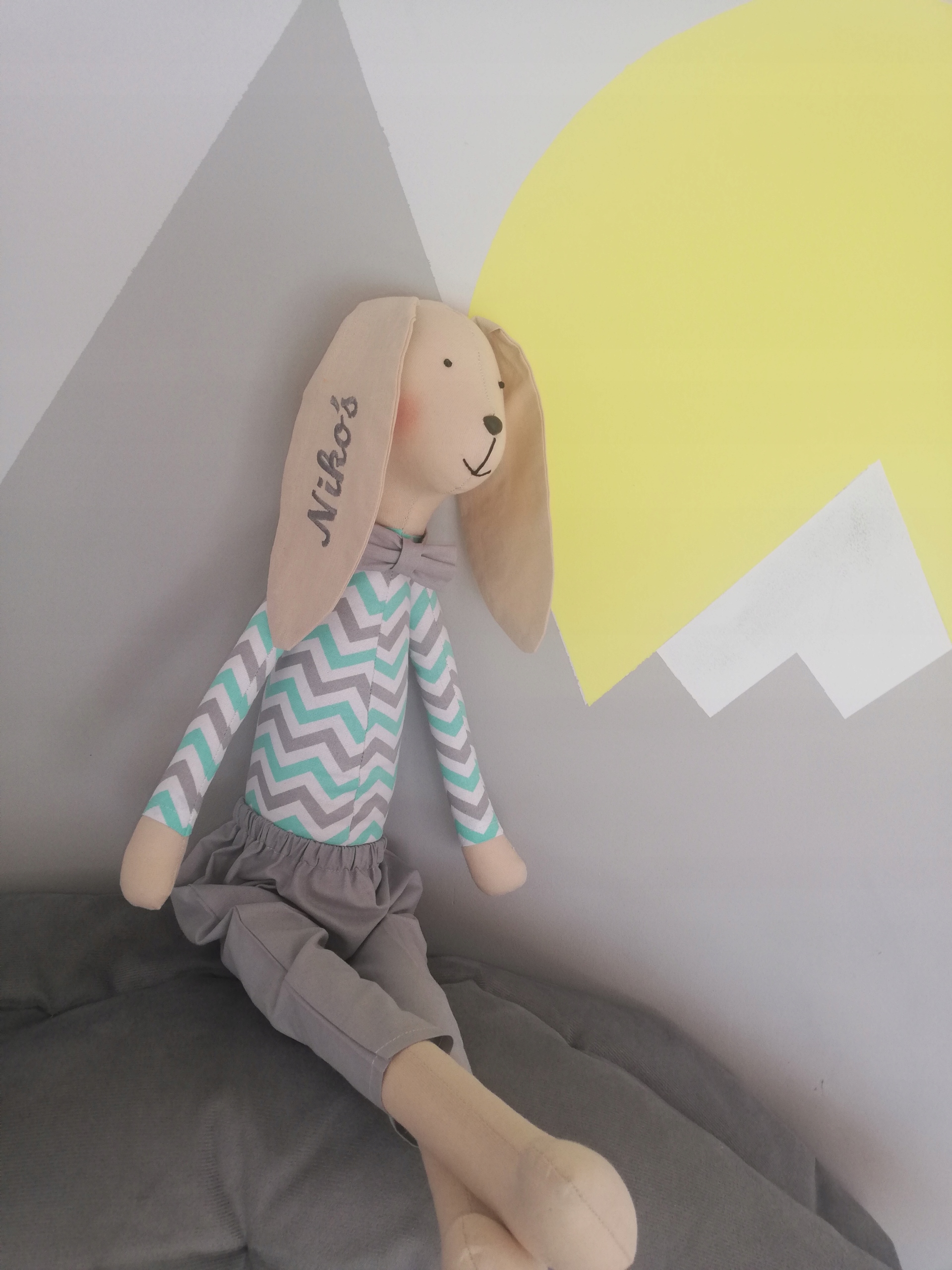 Králík mazlíček tilda výšivka personalizace