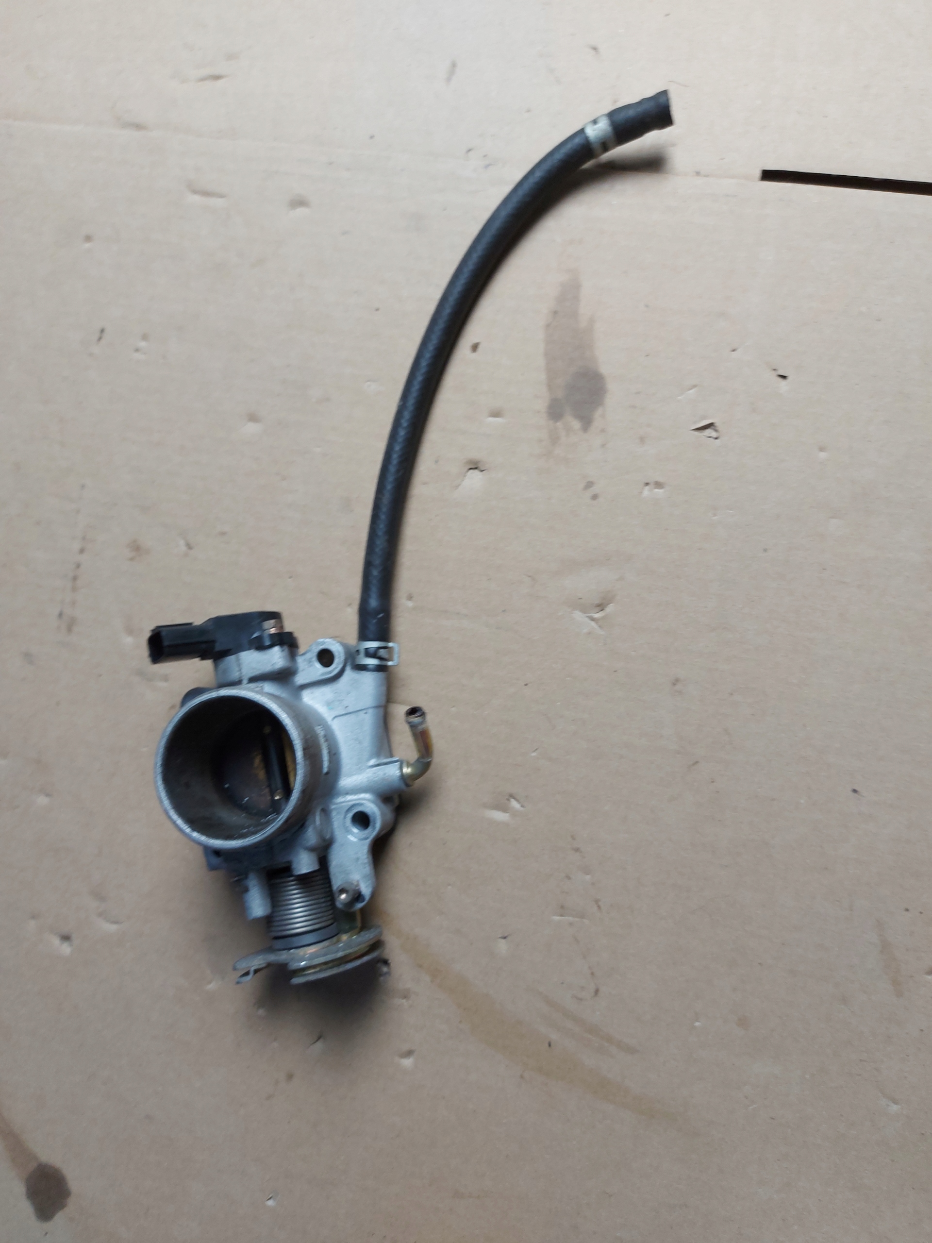throttle flap sensor MAZDA DEMIO and 1.3 16V OE