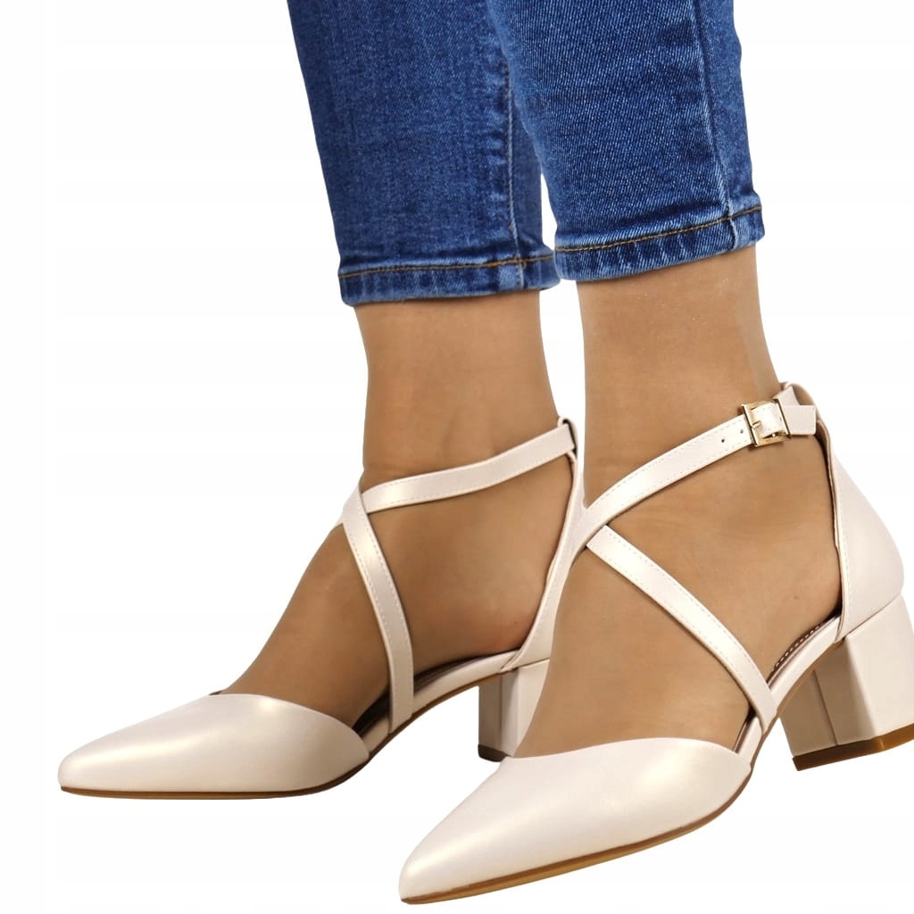 Béžové Perlové Lodičky S Pásky Na Kříži Na Nízkém Podpatku Kostky, velikost 37