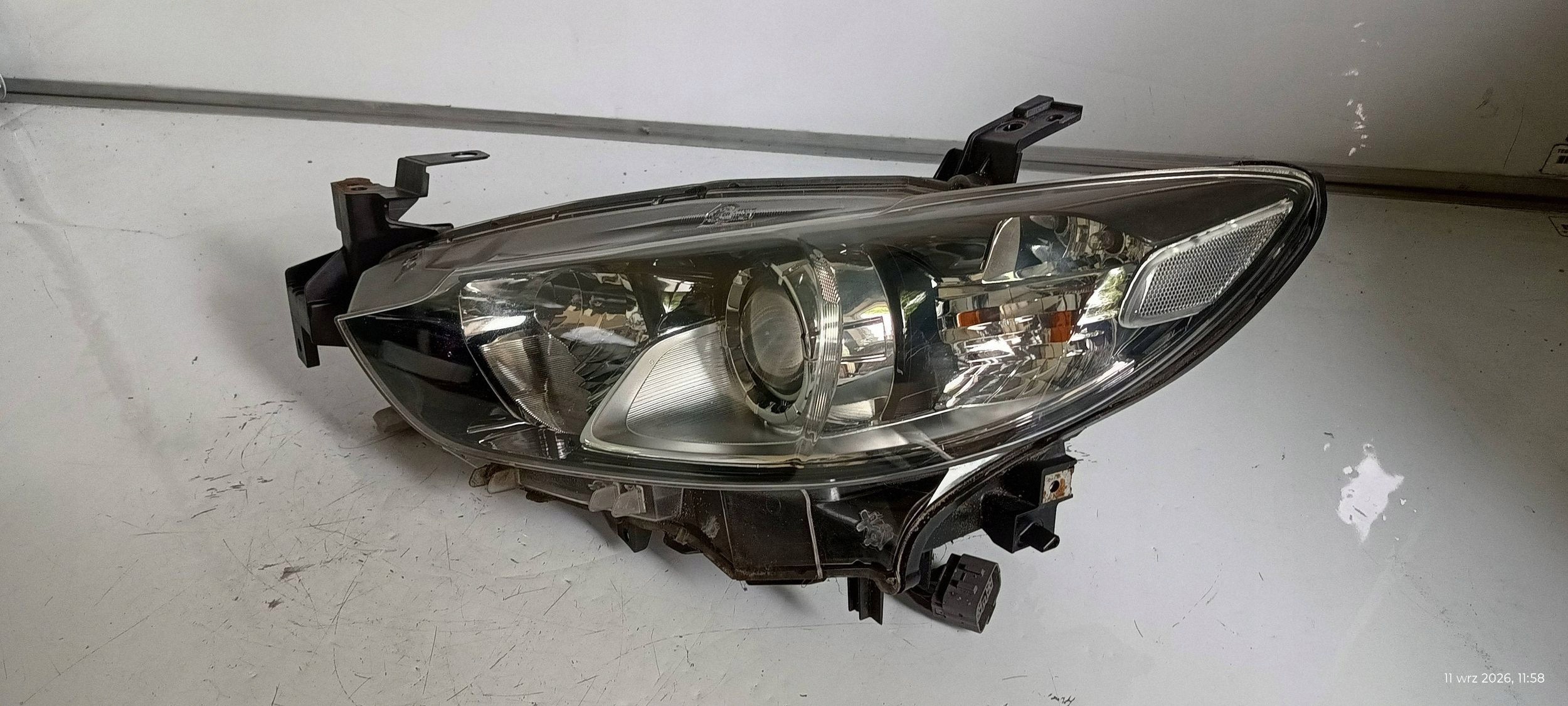 MAZDA 6 III GJ light left front front left UK 2012