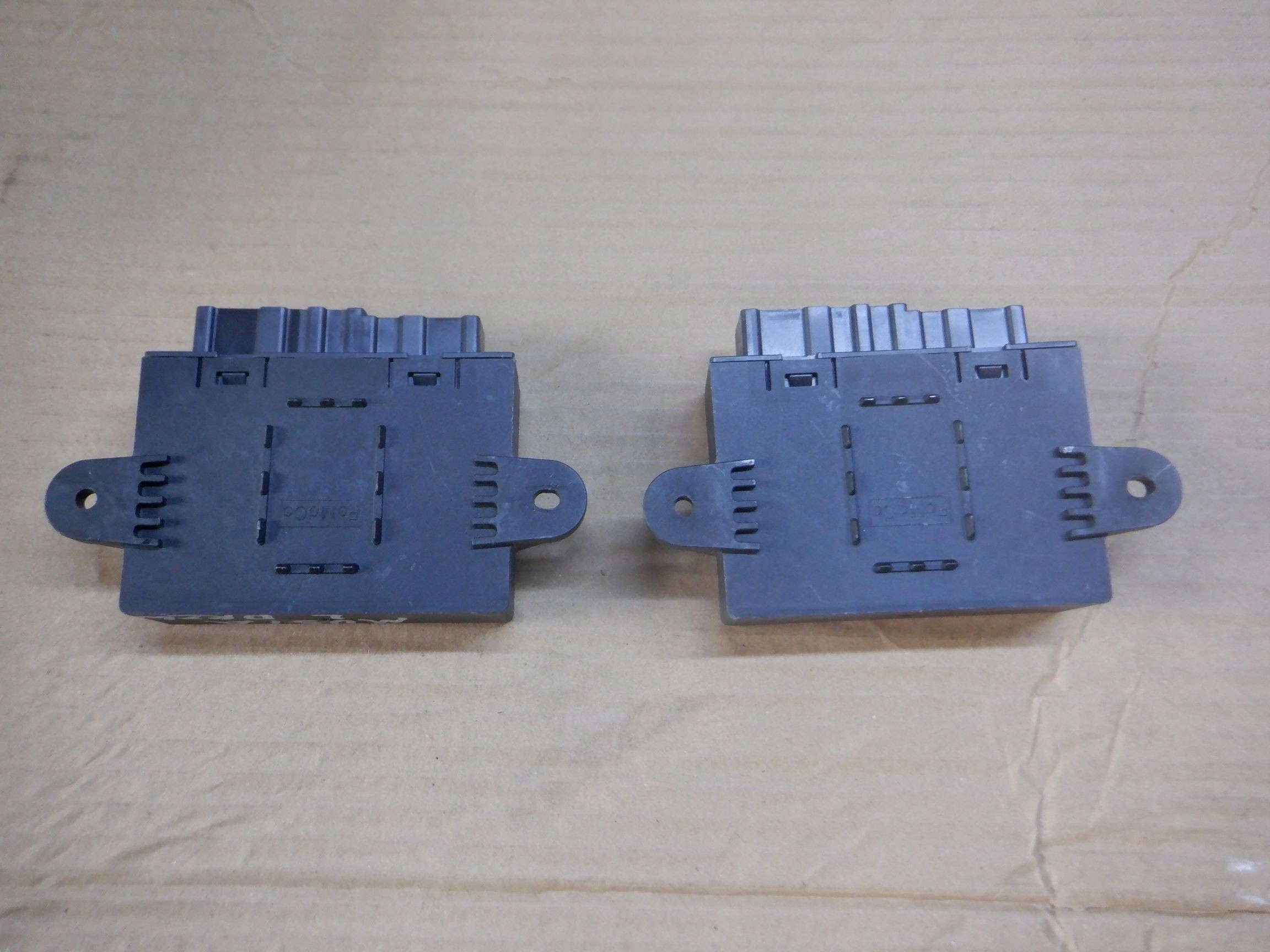 MODUL DRZWI LEWY PRAWY FORD MUSTANG VI USA Installation side front