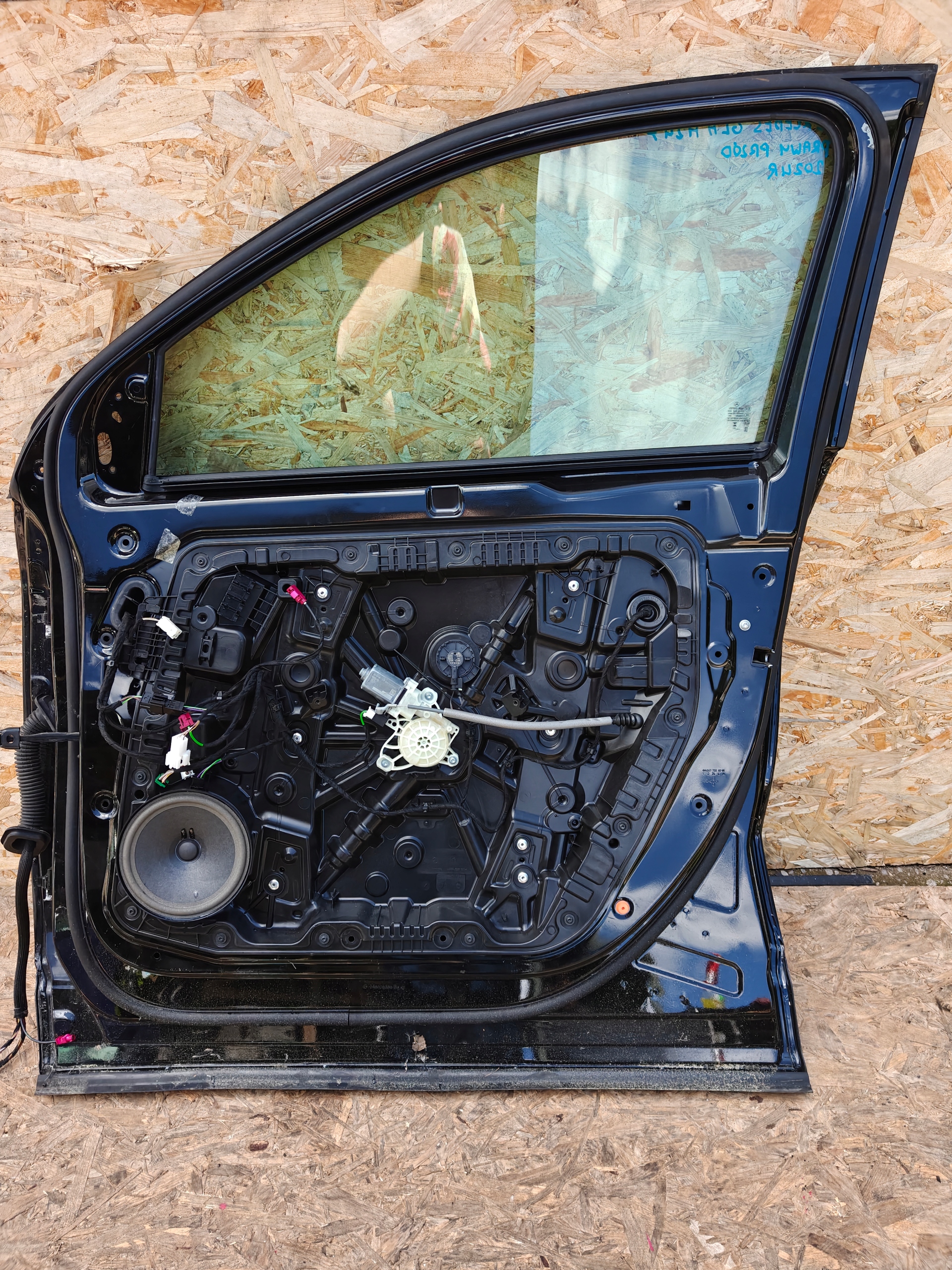 door complete right front right front MERCEDES GLA H247 2024R