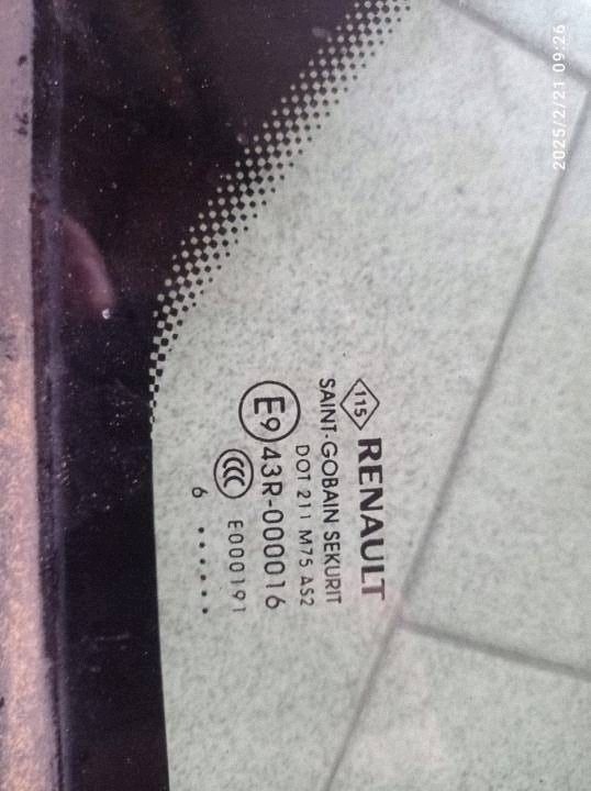 window trojkatna front (side) front side right Renault Scenic IV