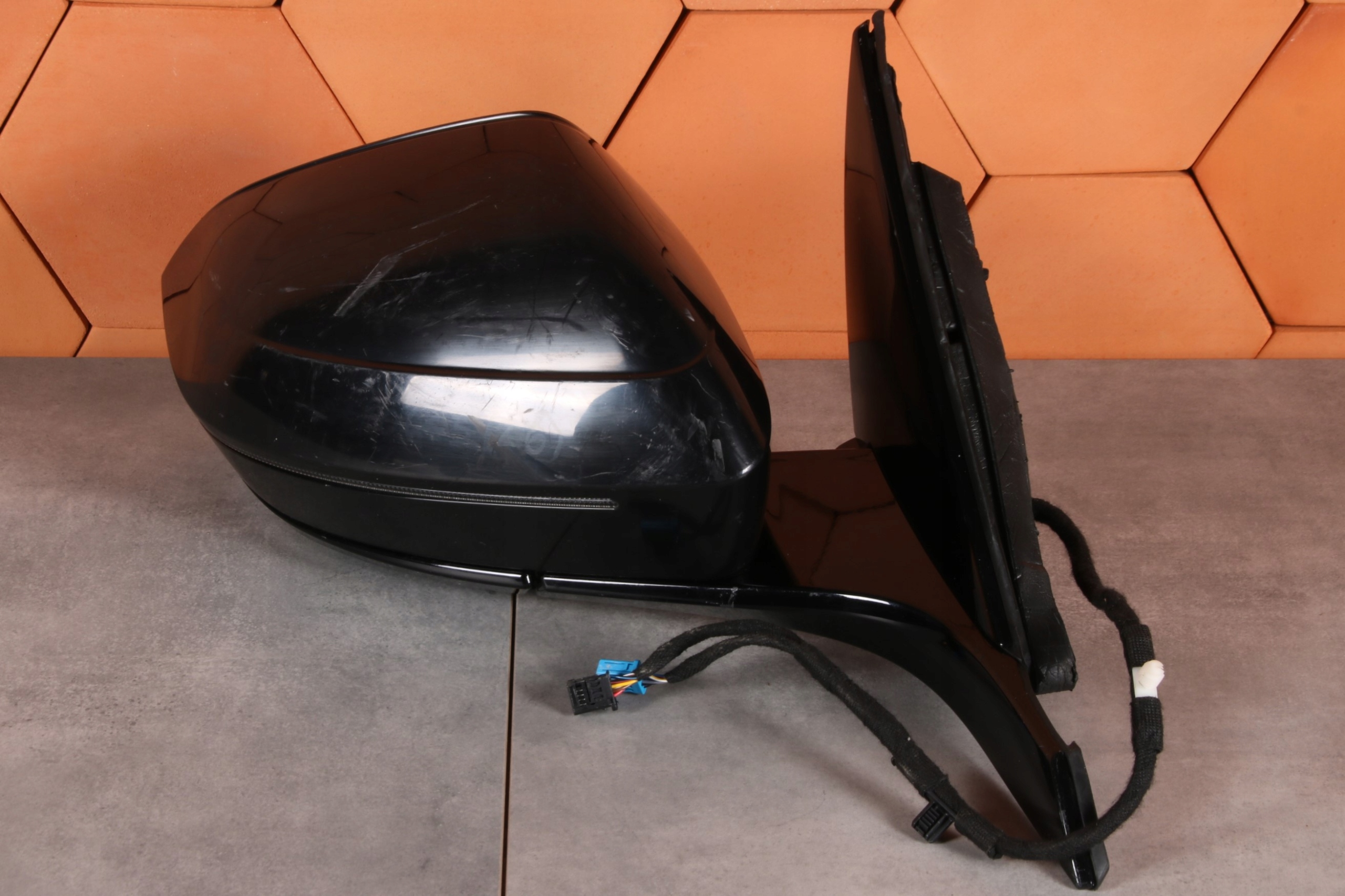 BMW G60 G61 G70 mirror right support cover indicator NAPED 5A292C7