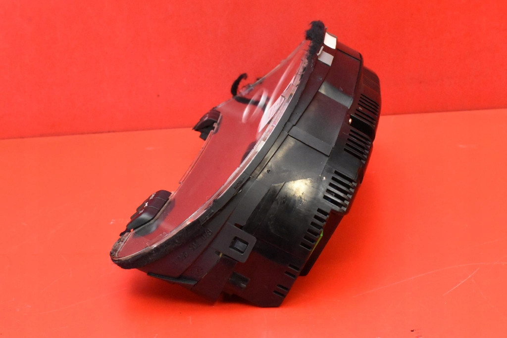 dials dials EU 1036901830 AUDI A4 B6 2.0 20V 130 KM 00-05