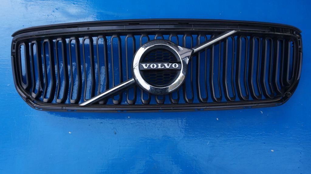 VOLVO XC40 - grill grille radiator