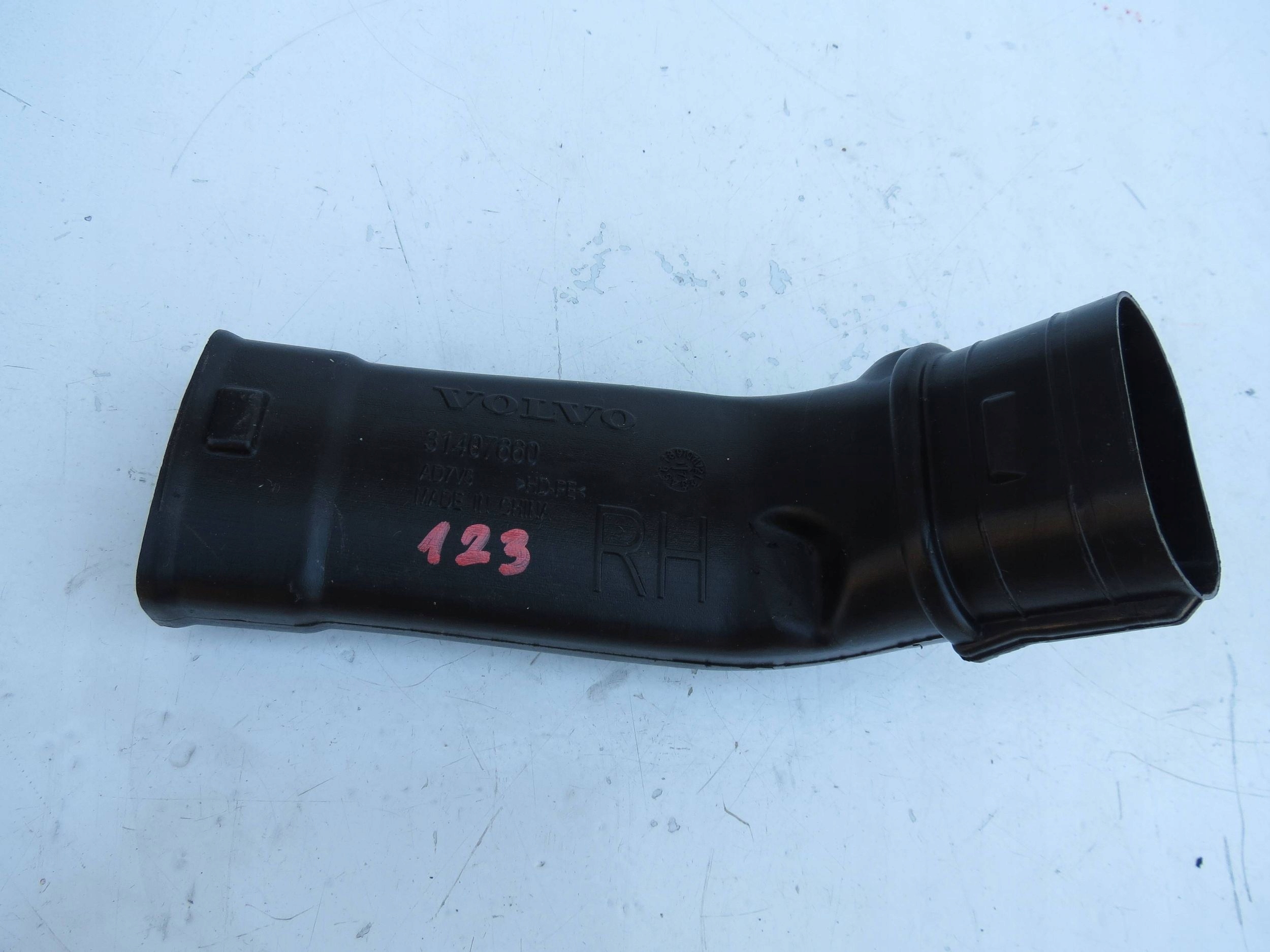 pipe intake air VOLVO XC60 II 31407660