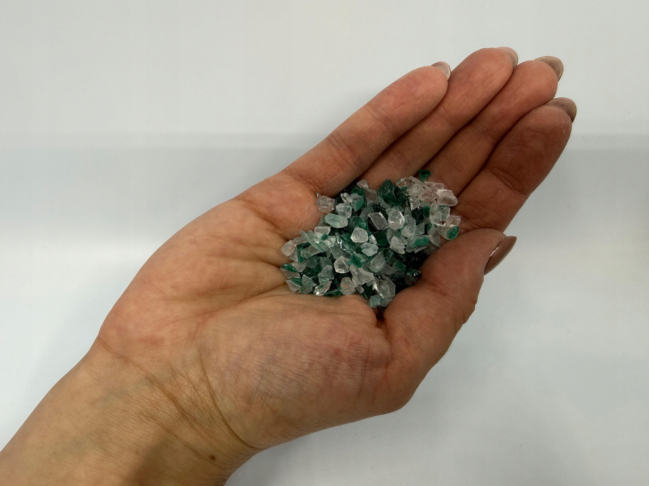 Dekoratívna sklenená krupica Garden Grit mix farieb (65) 10 kg
