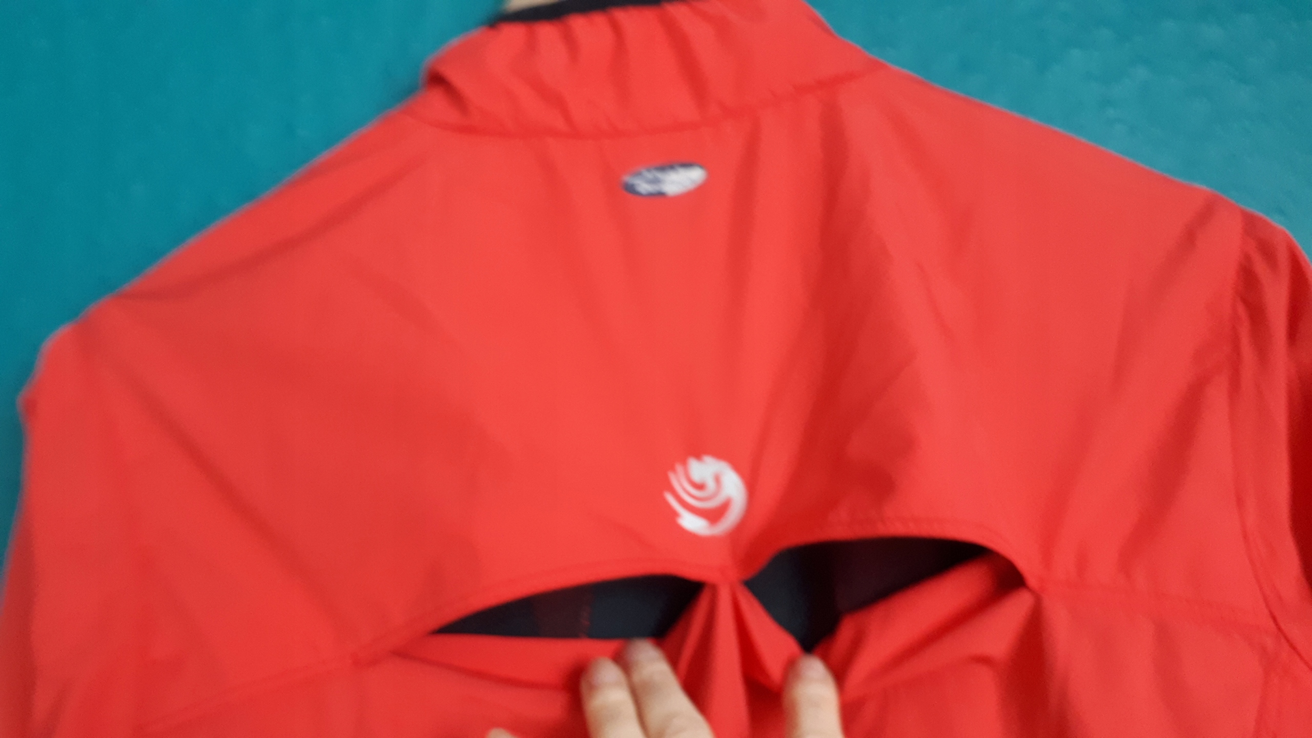 ASICS KURTKA DO BIEGANIA / ROWER M Marka ASICS