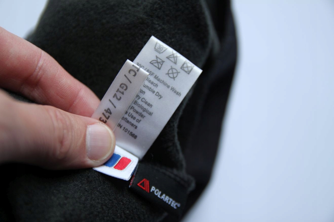 BERGHAUS__LEKKA POLAROWA CZAPKA POLARTEC ONE SIZE Kolor czarny