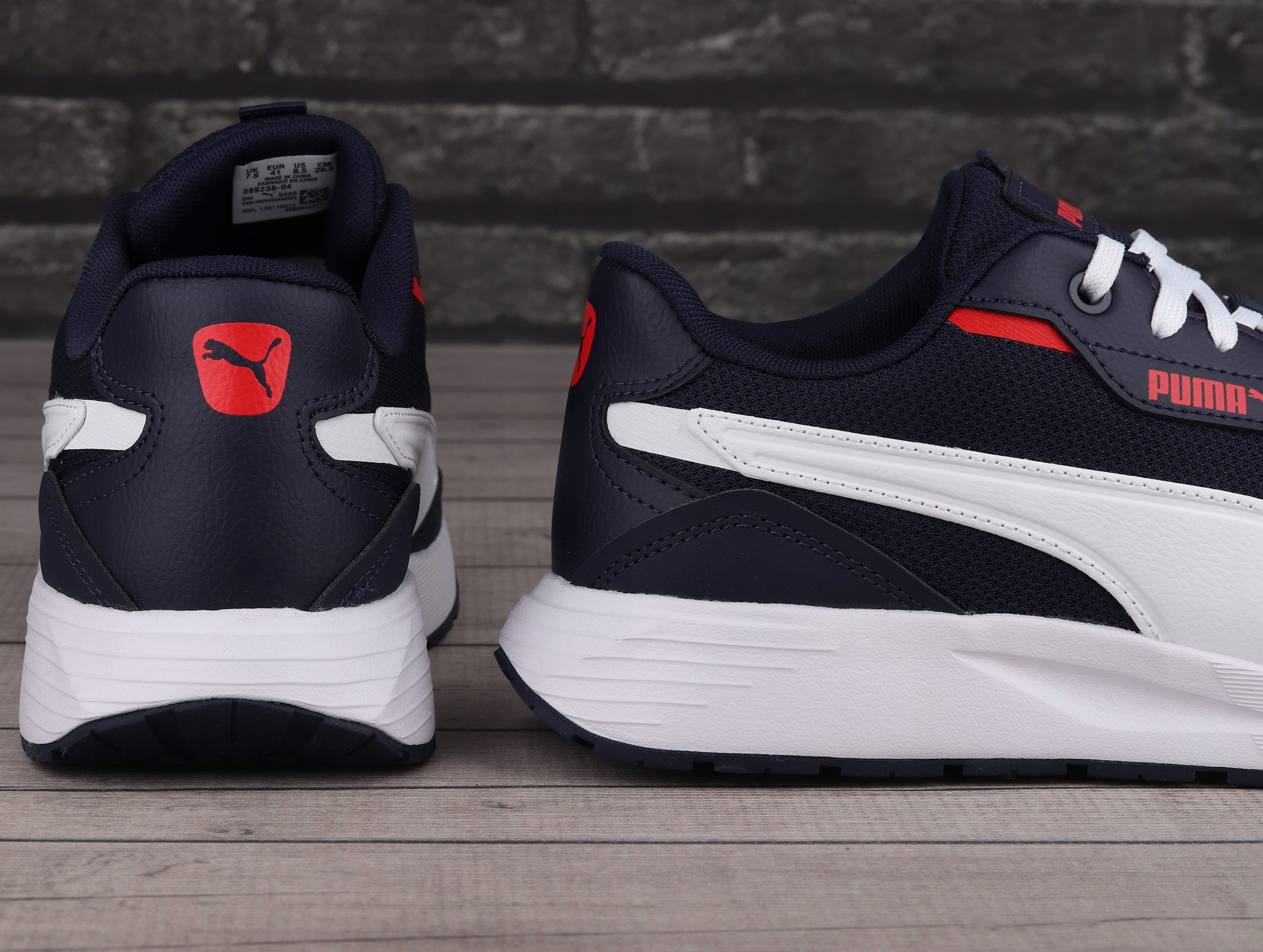 Buty męskie sportowe Puma RUNTAMED Model RUNTAMED