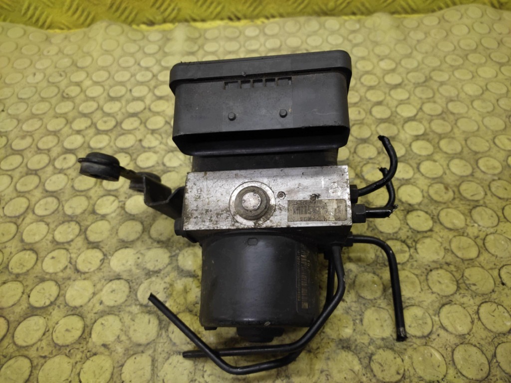 AUDI A3 8L Pumpa ABS 1J0614517E