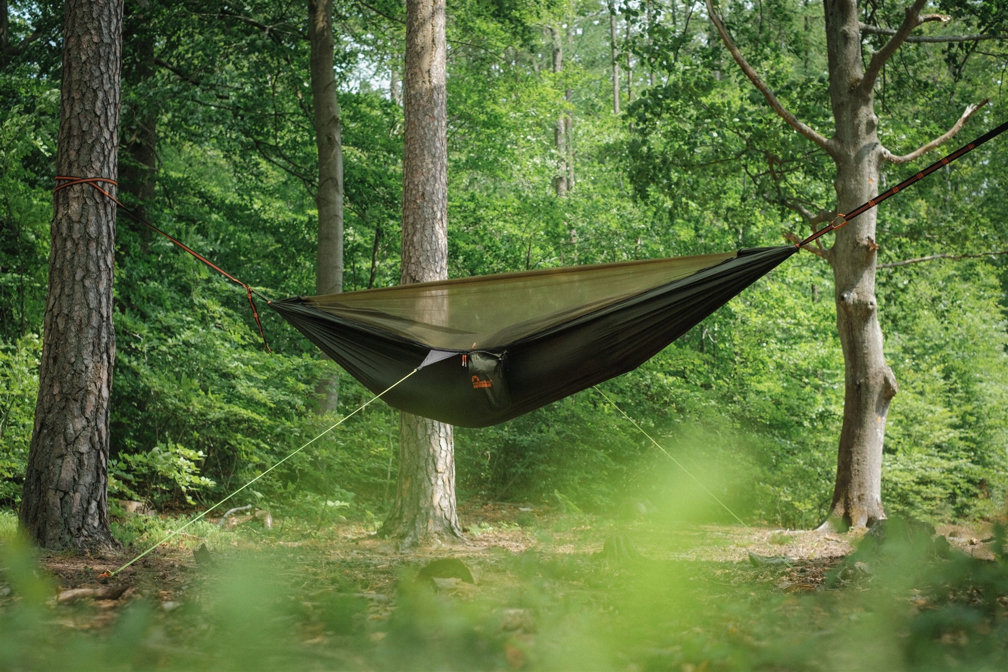 Hamak turystyczny survivalowy moskitiera 330x150cm Materiał stelaża inny