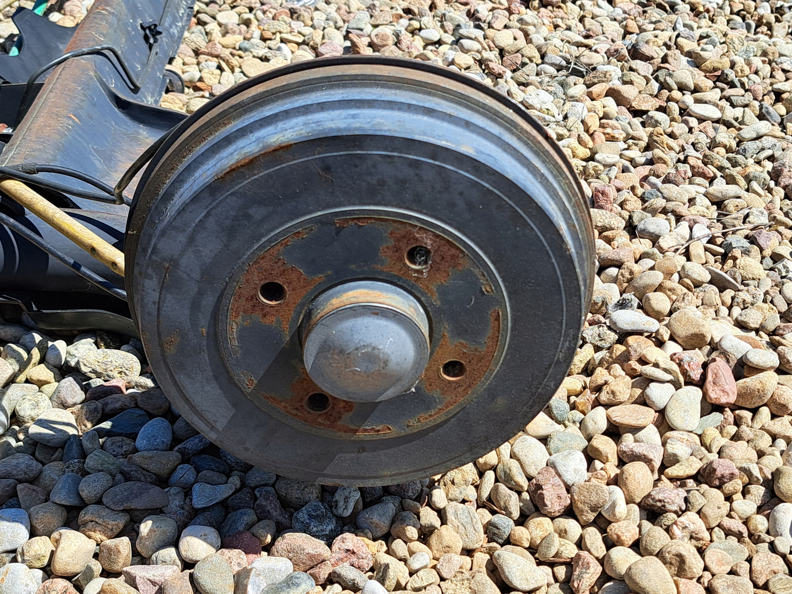 RENAULT CLIO IV BELKA TYL TYLNA ZAWIESZENIA OS Numer katalogowy części RENAULT CLIO IV BELKA TYL TYLNA ZAWIESZENIA OS