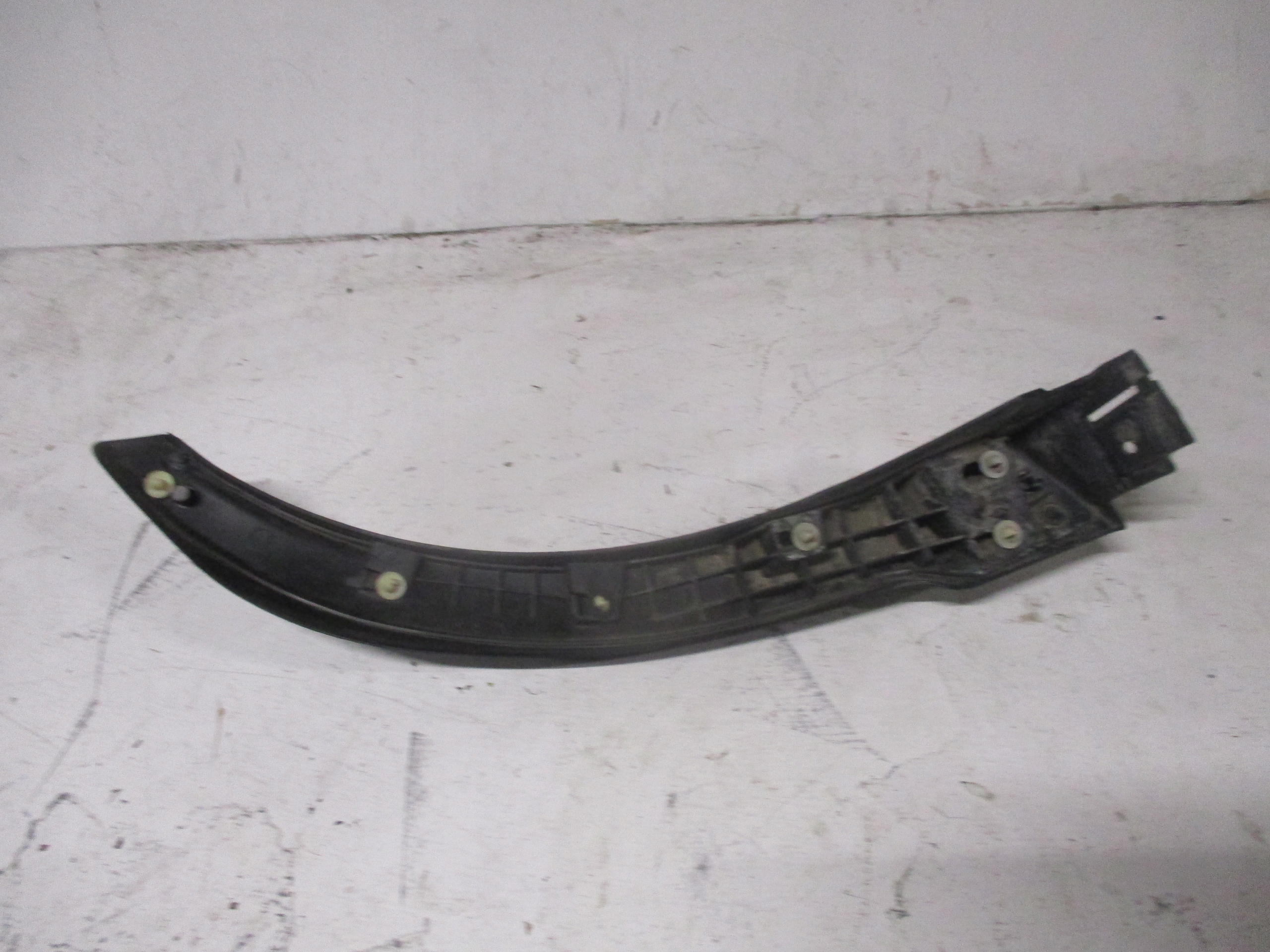 cap moulding for fender RANGE ROVER EVOQUE right rear K8D2-28370