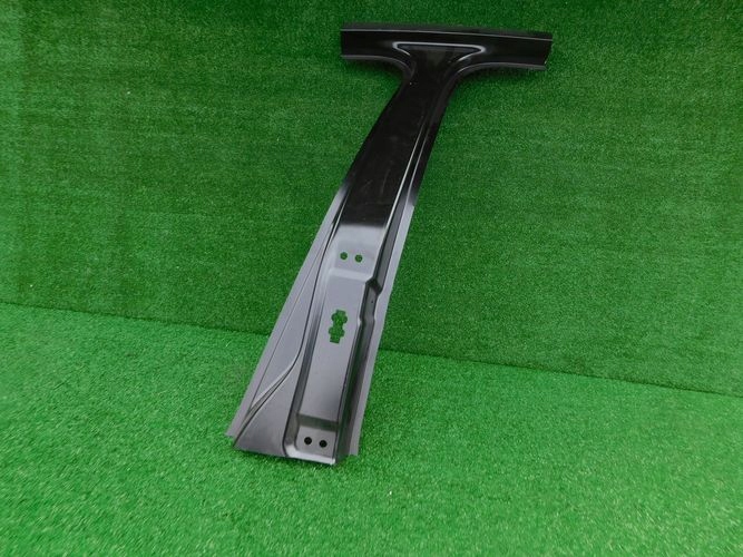 SKODA FABIA III pillar central left