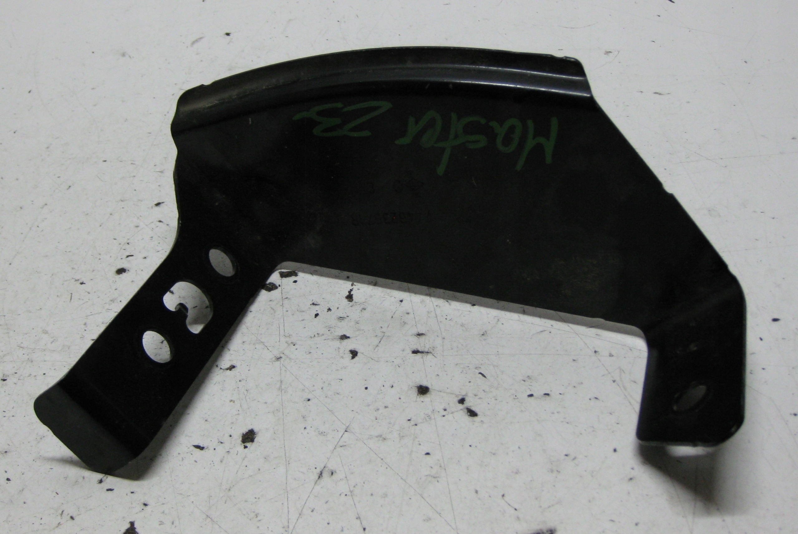 RENAULT MASTER III right holder of a bumper front 744623971R