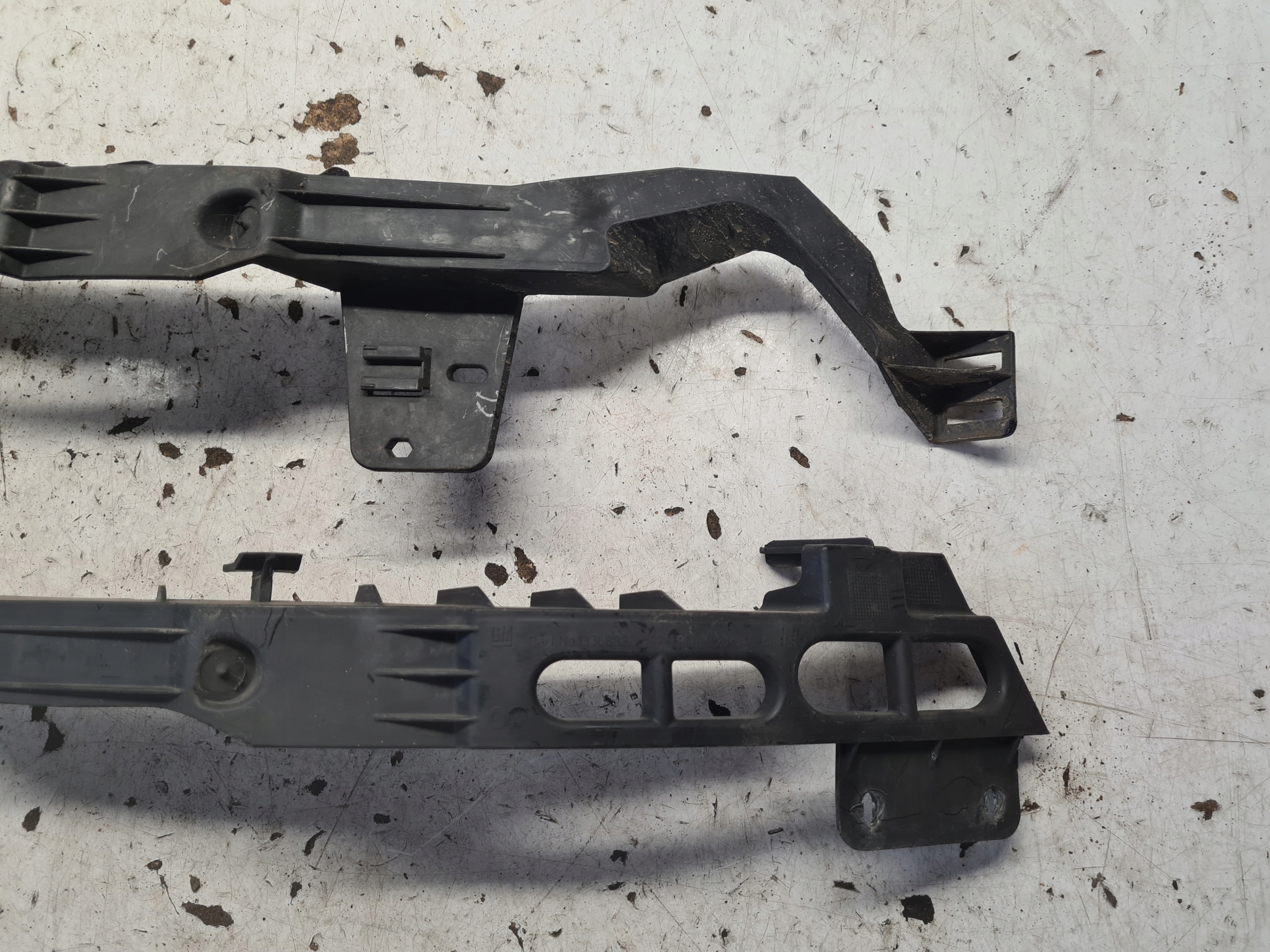OPEL ASTRA J LIFT rear light holder left front front original 1 SZTUKA