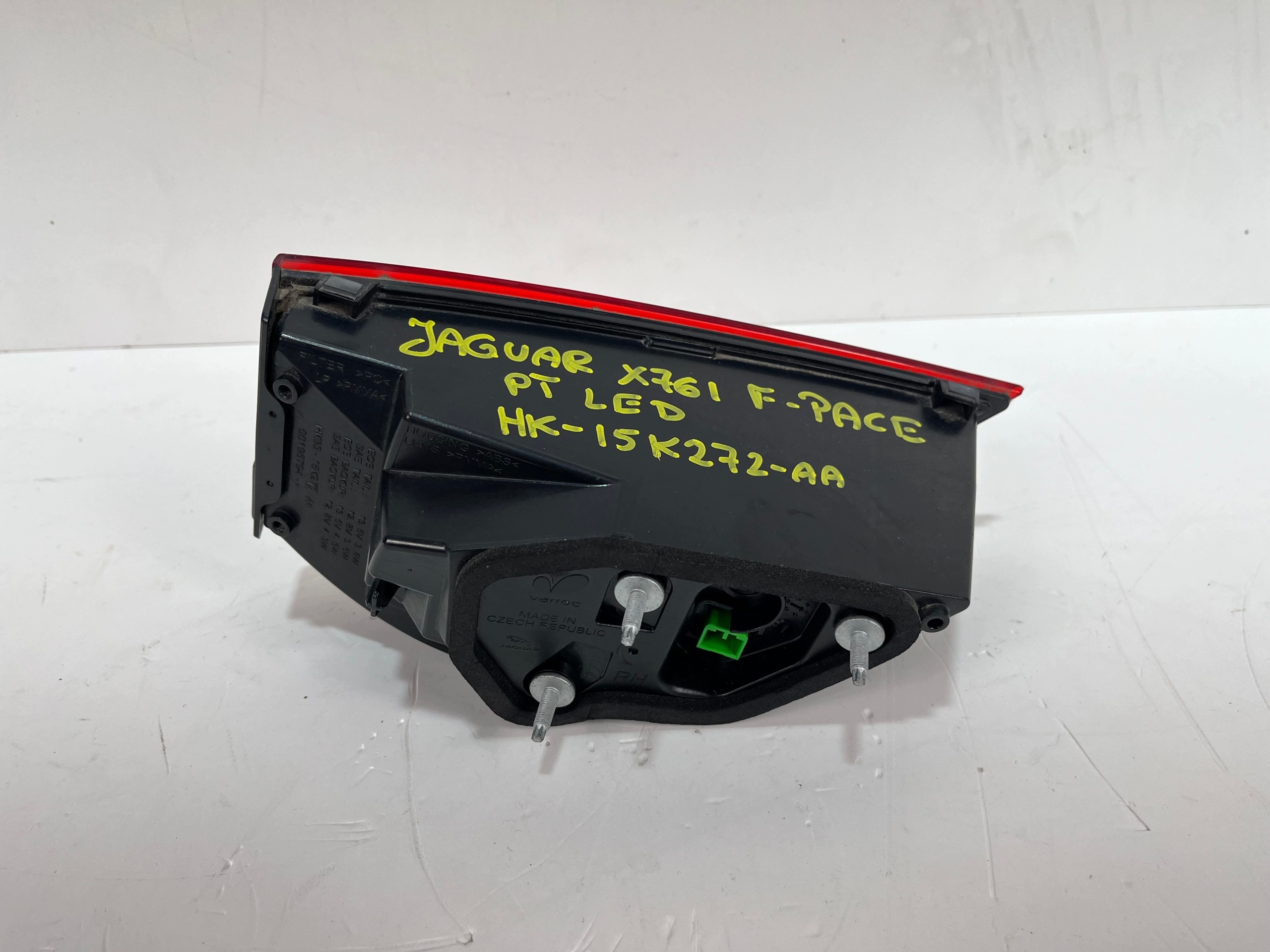 light to the bonnet right rear F-PACE X761 HK-15K272-AA