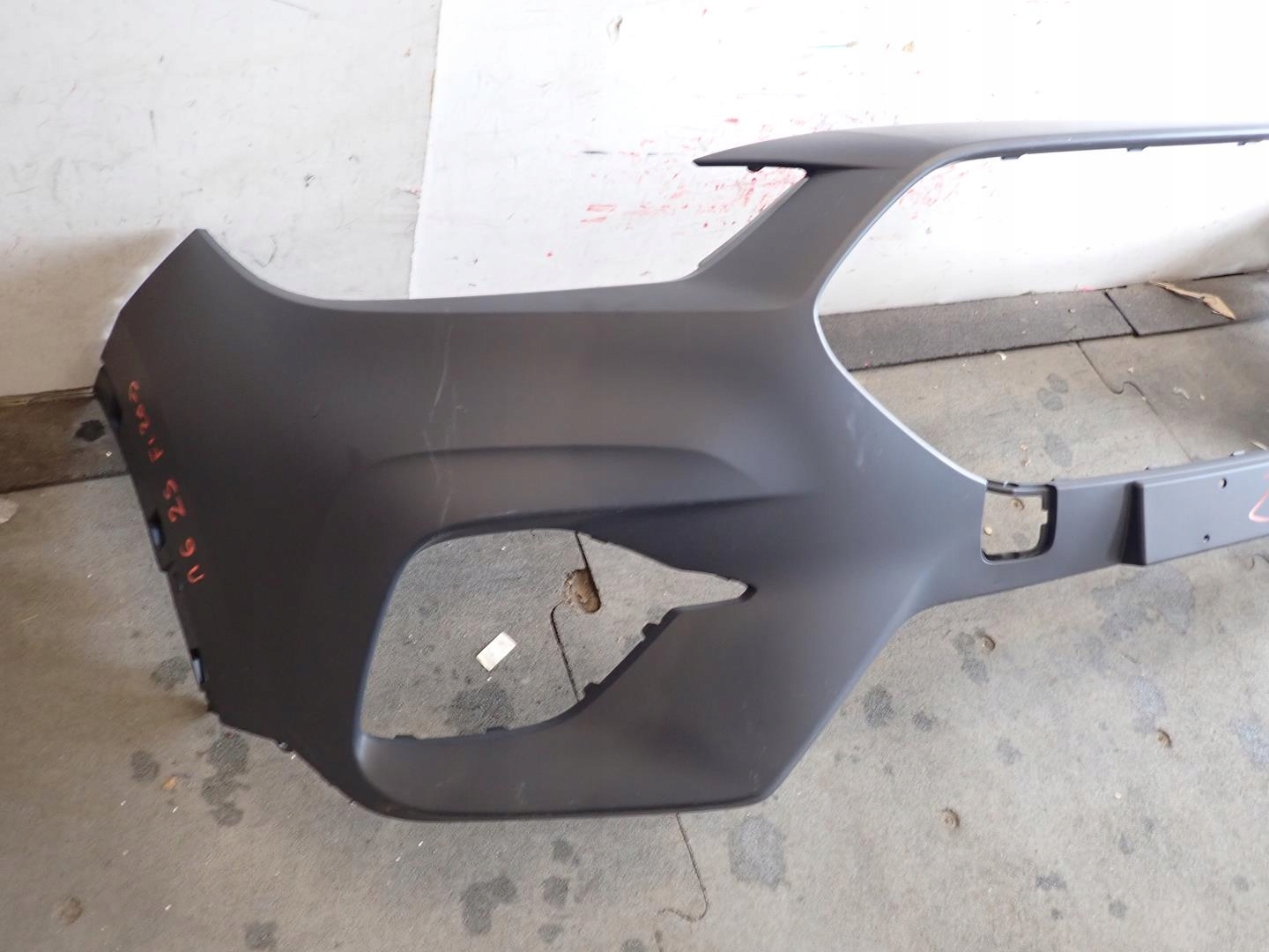 bumper front front MG ZS LIFT 2020- new original 10628329