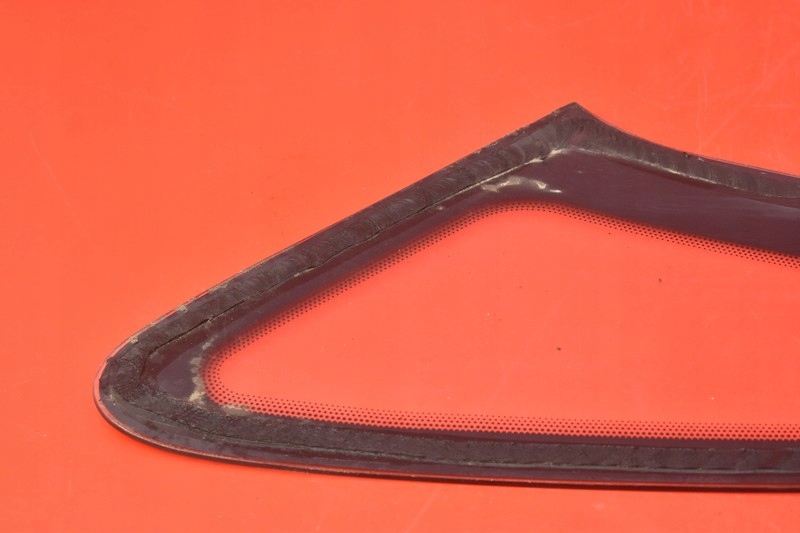 window bodywork right rear part POLONEZ CARO ATU sedan 97-02
