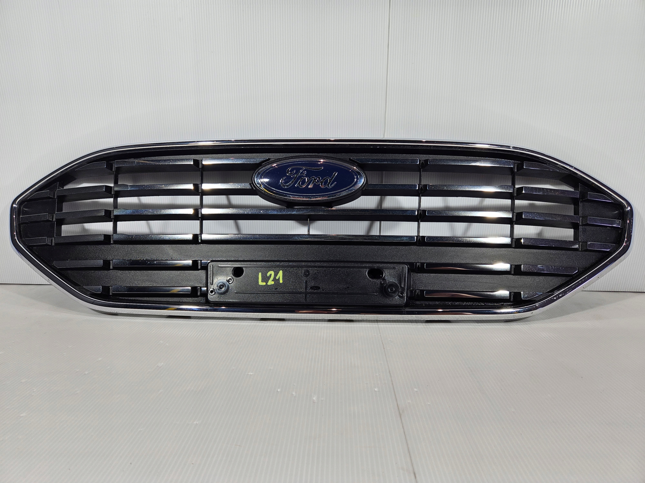 Ford Fiesta VIII Mk8 Kühlergrill FRONTGRILL Kühlergitter NX7B8200AA - Thumbnail 1