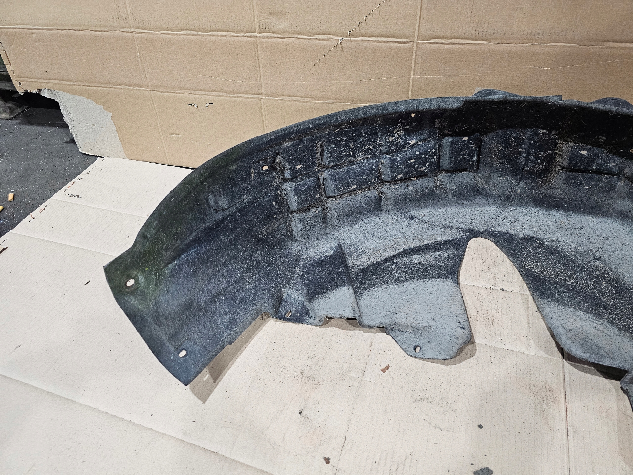 mudguard left rear part AUDI Q3 8U 8U0810171A
