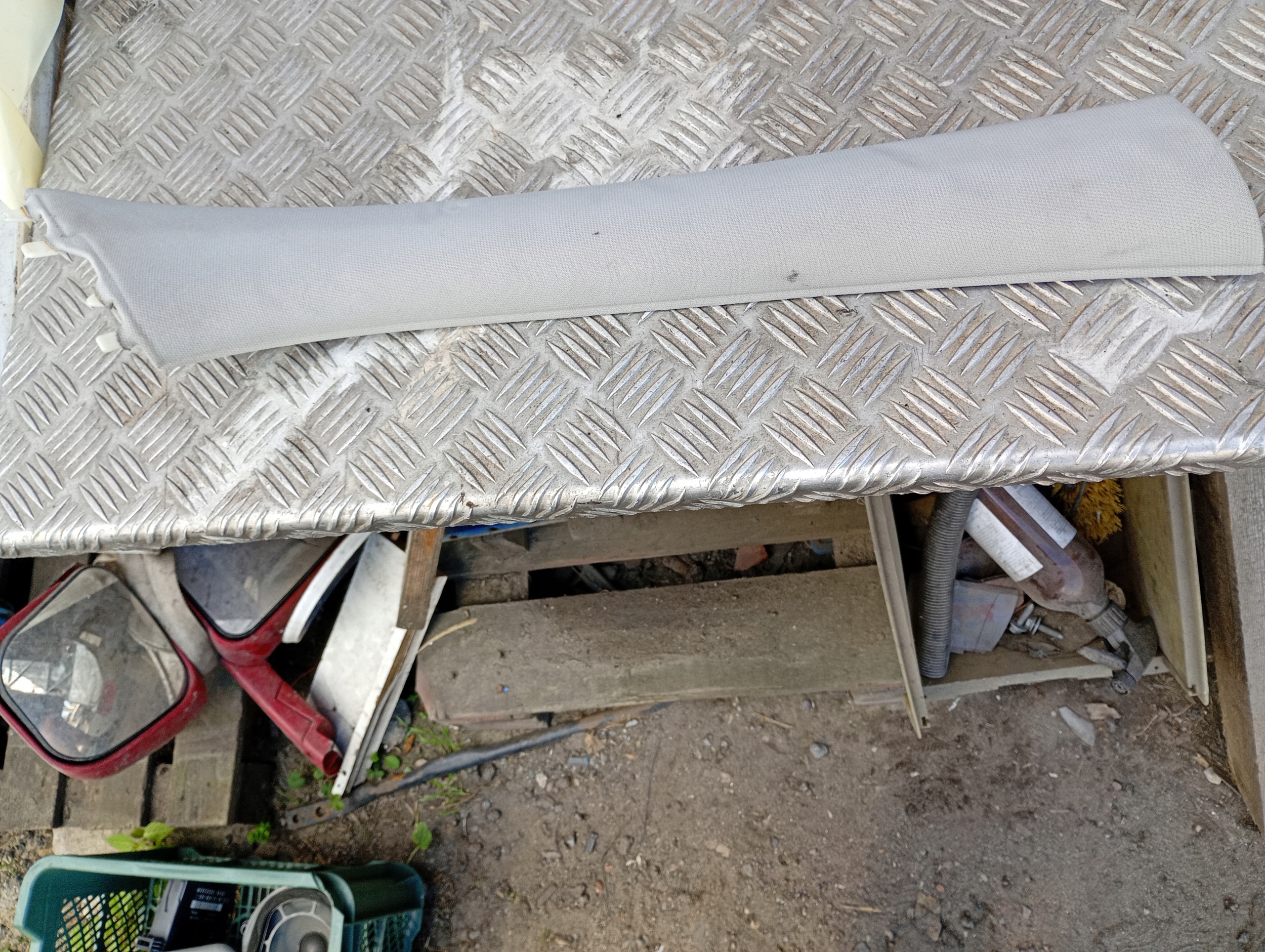 MERCEDES W203 cover SLUPKA left or right