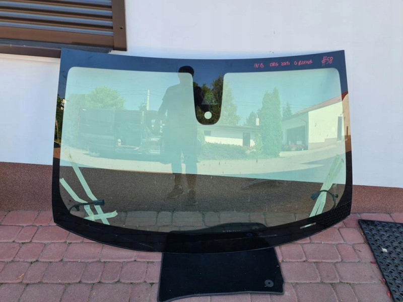 windscreen heated Opel Insignia B 2019r
